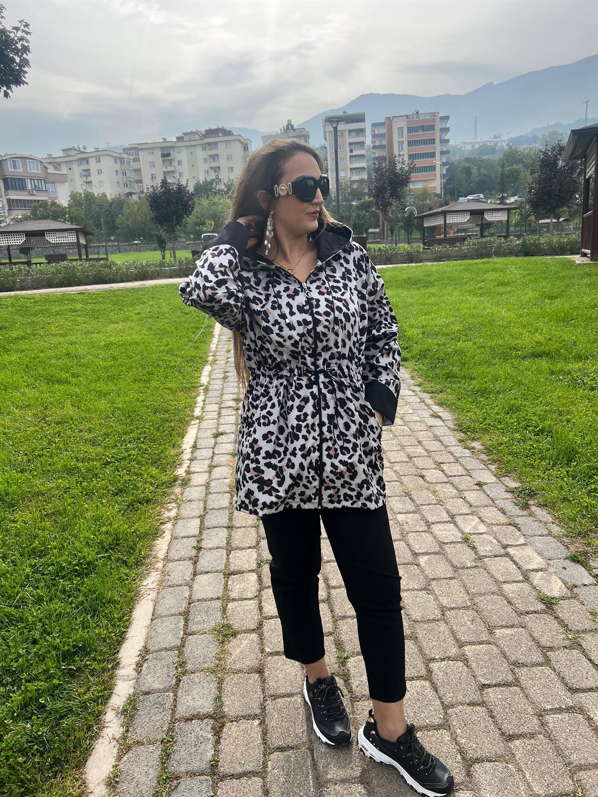LEOPAR YAĞMURLUK