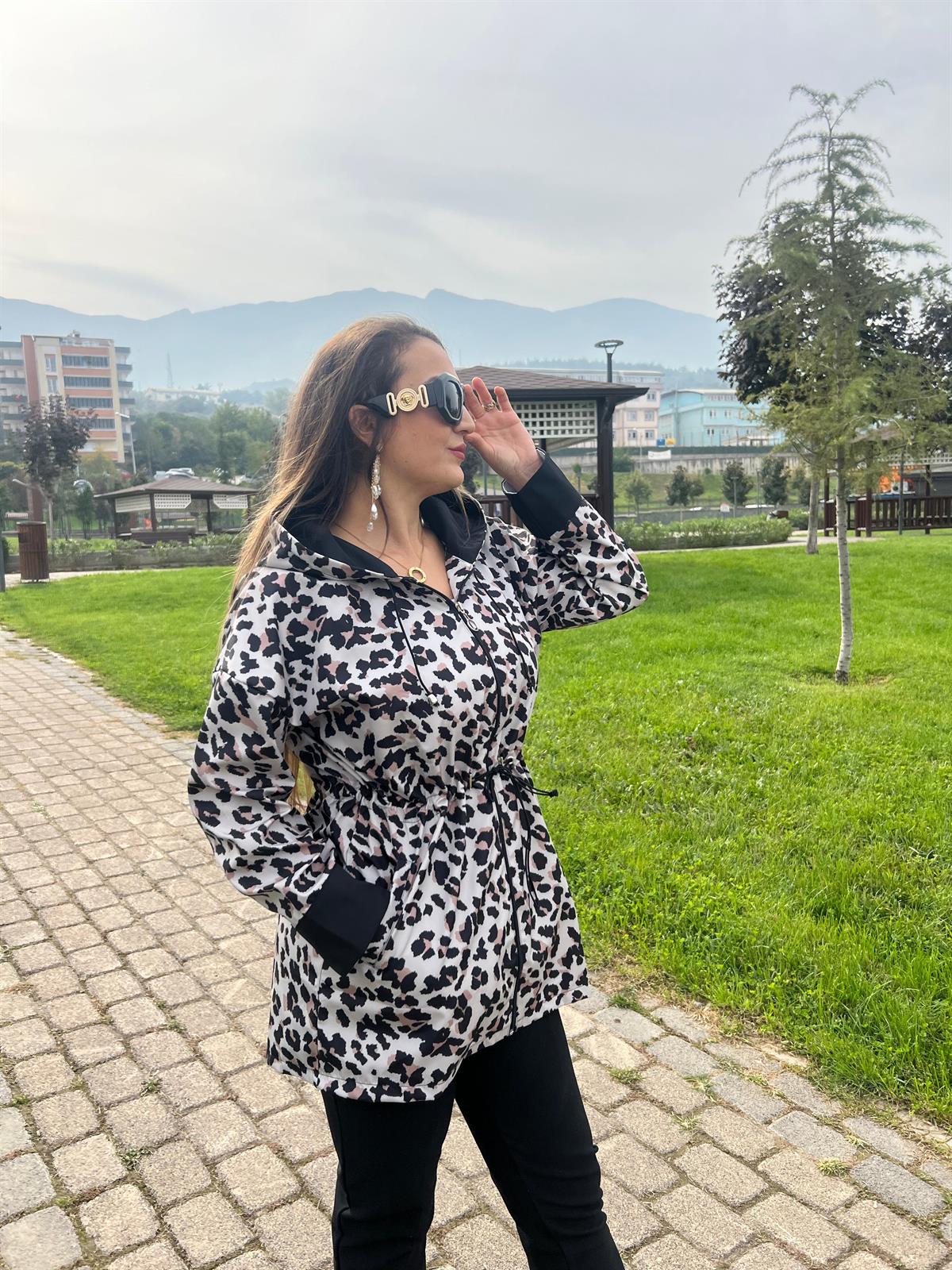 LEOPAR YAĞMURLUK