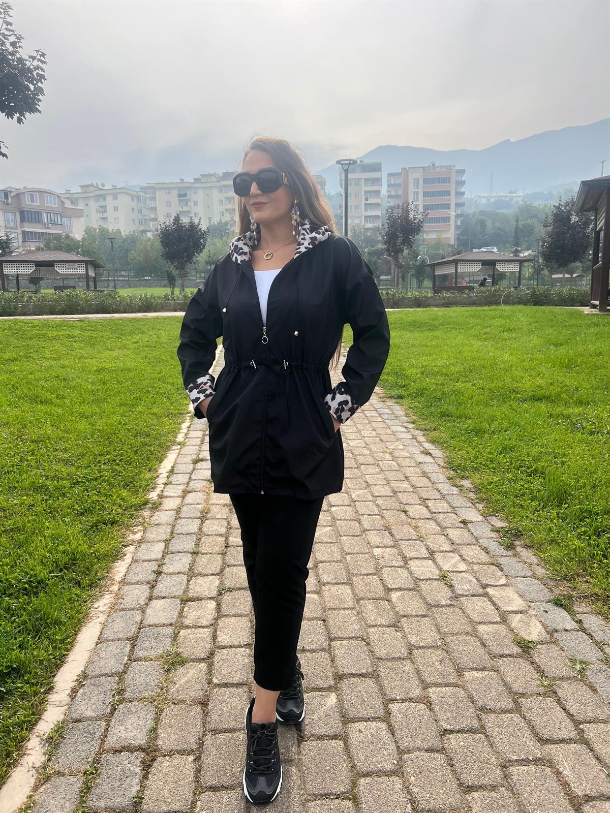 TRENÇKOT SİYAH