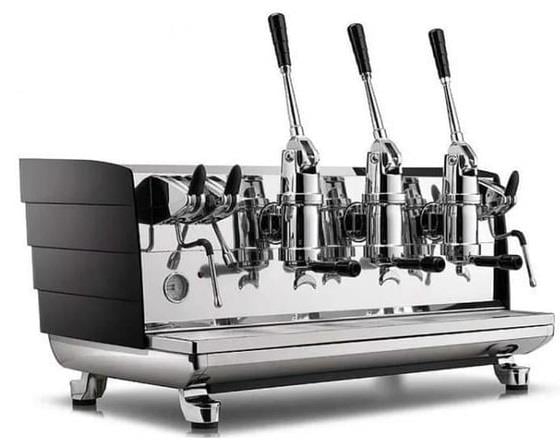 victoria-arduino-white-eagle-leva-espresso-kahve-makinesi-3-gruplu