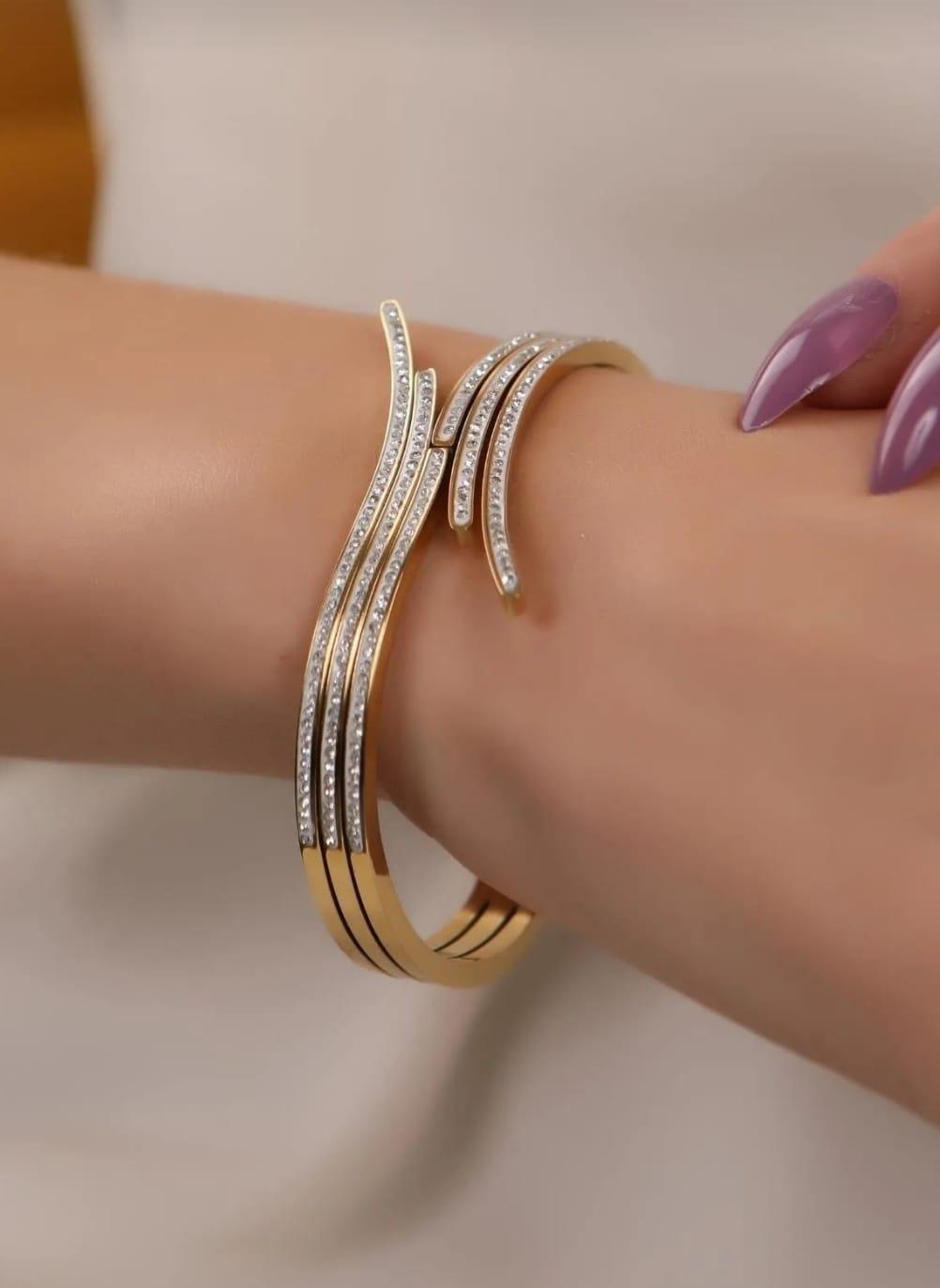 Elena 316L Kararmaz Çelik Takı Seti316L Paslanmaz Çelik Elena Takı Seti | Kararma Yapmaz, Zarif Stil