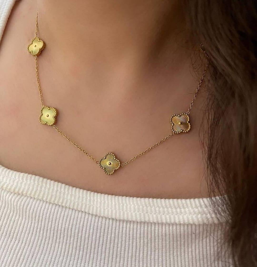 Günlük Gold Çelik Takı SetiGünlük Gold Çelik Takı Setikararmaz Doğumgünü Özel gün Hediye Anneler Günü Bayram