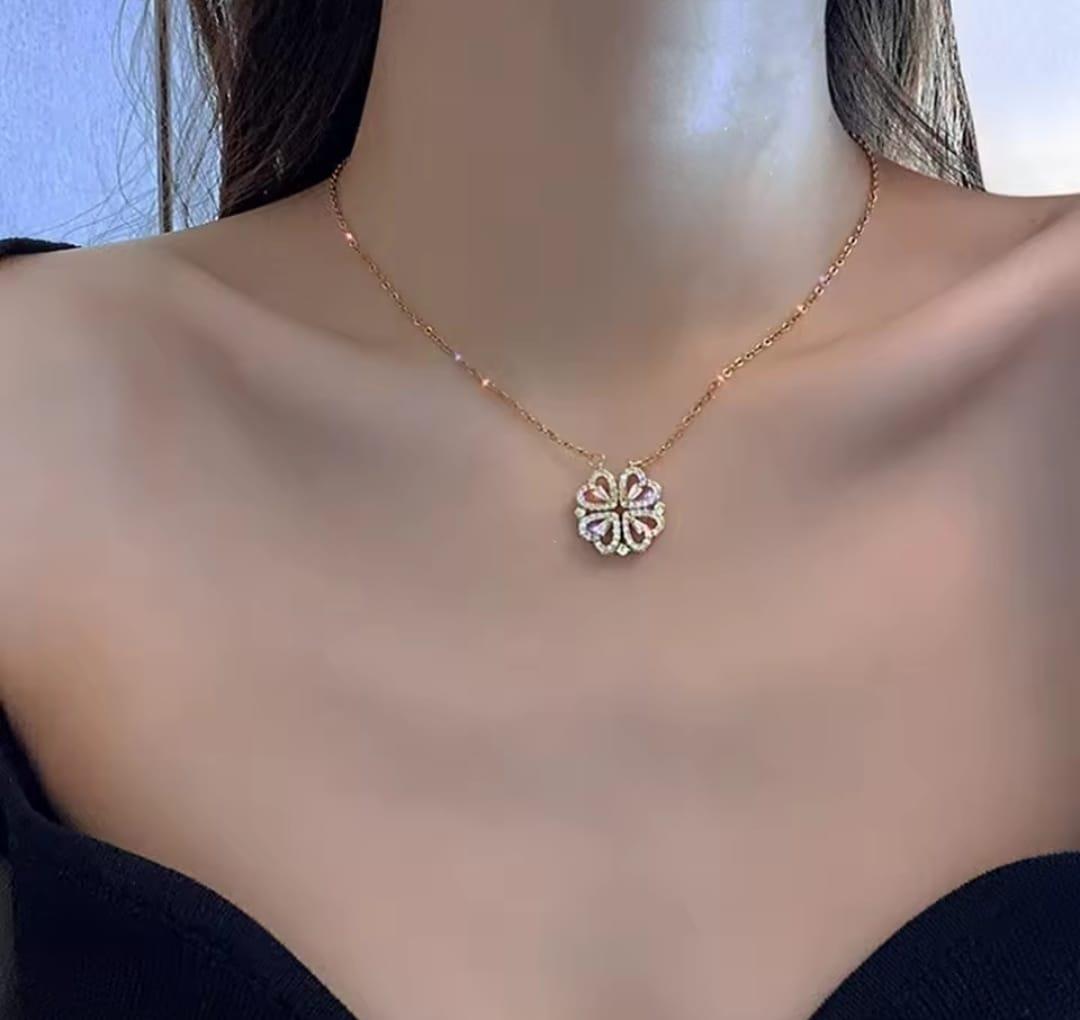 Işıklı Kutulu Yonca Çelik kolye 054Işıklı Kutulu Yonca Çelik kolye 054