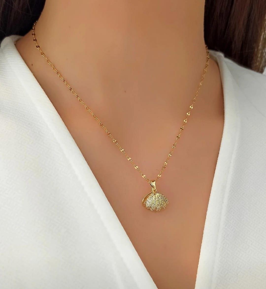 İstiridye Kabuklu İncili Çelik Kolye Sns200220İstiridye Kabuklu İncili Çelik Kolye Sns200220