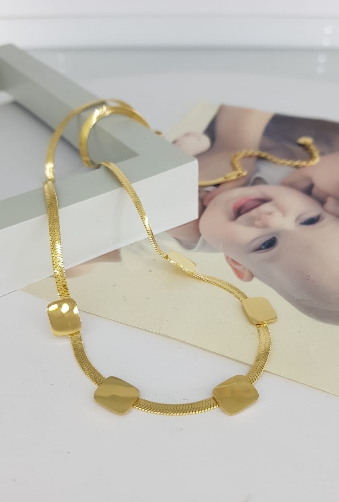 İtalyan Gold Zincir Çelik Kolyeİtalyan Gold Zincir Çelik Kolye  Şık ve Zarif Çelik Takı