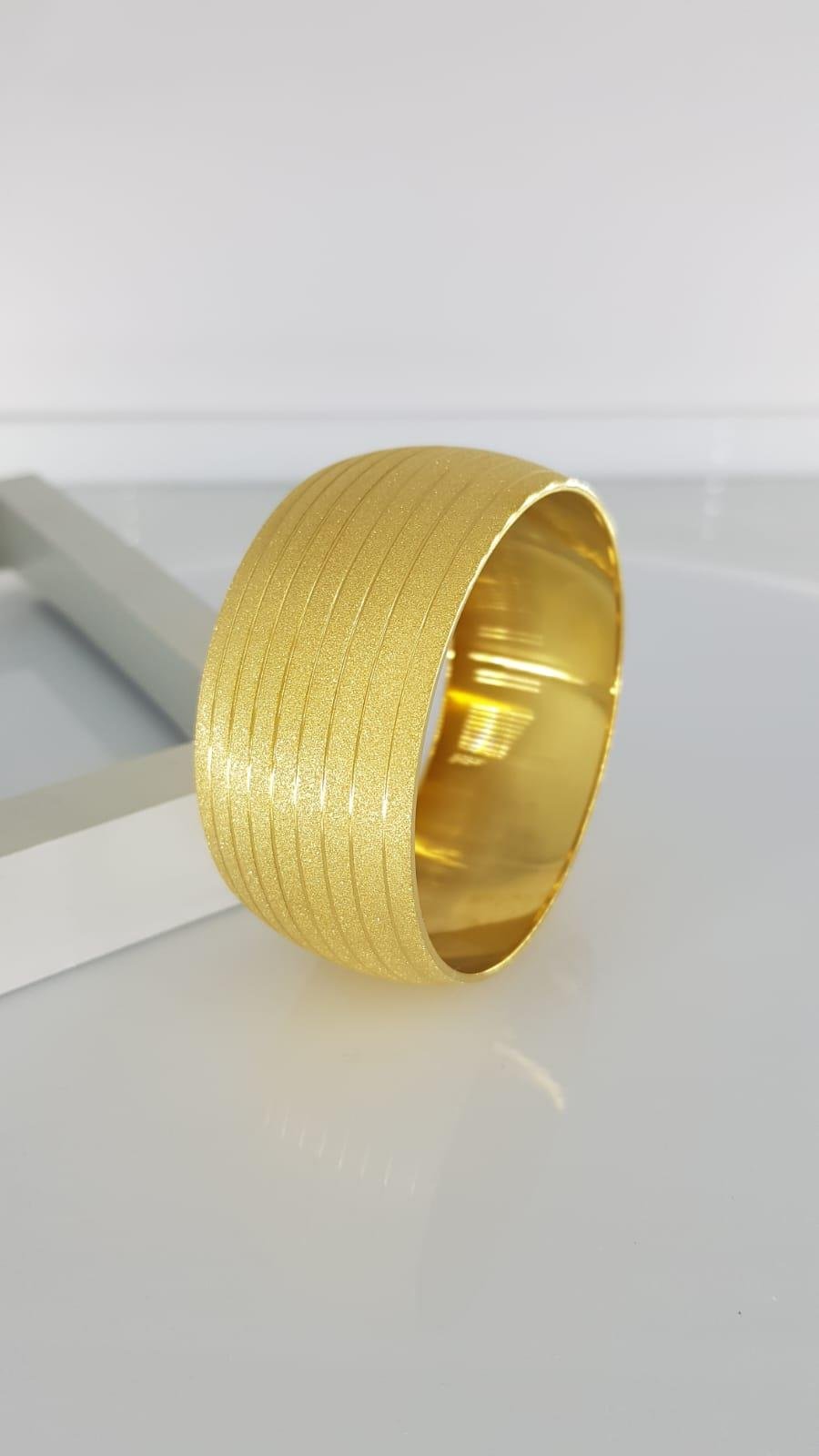 Kalın Gold Çelik BilezikKalın Gold Çelik Bilezik