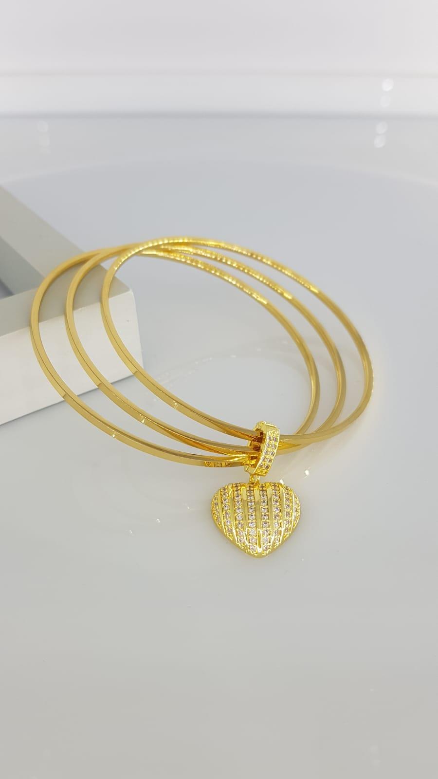 Kalpli Charm Çelik BilezikKalpli Charm Çelik Bilezik