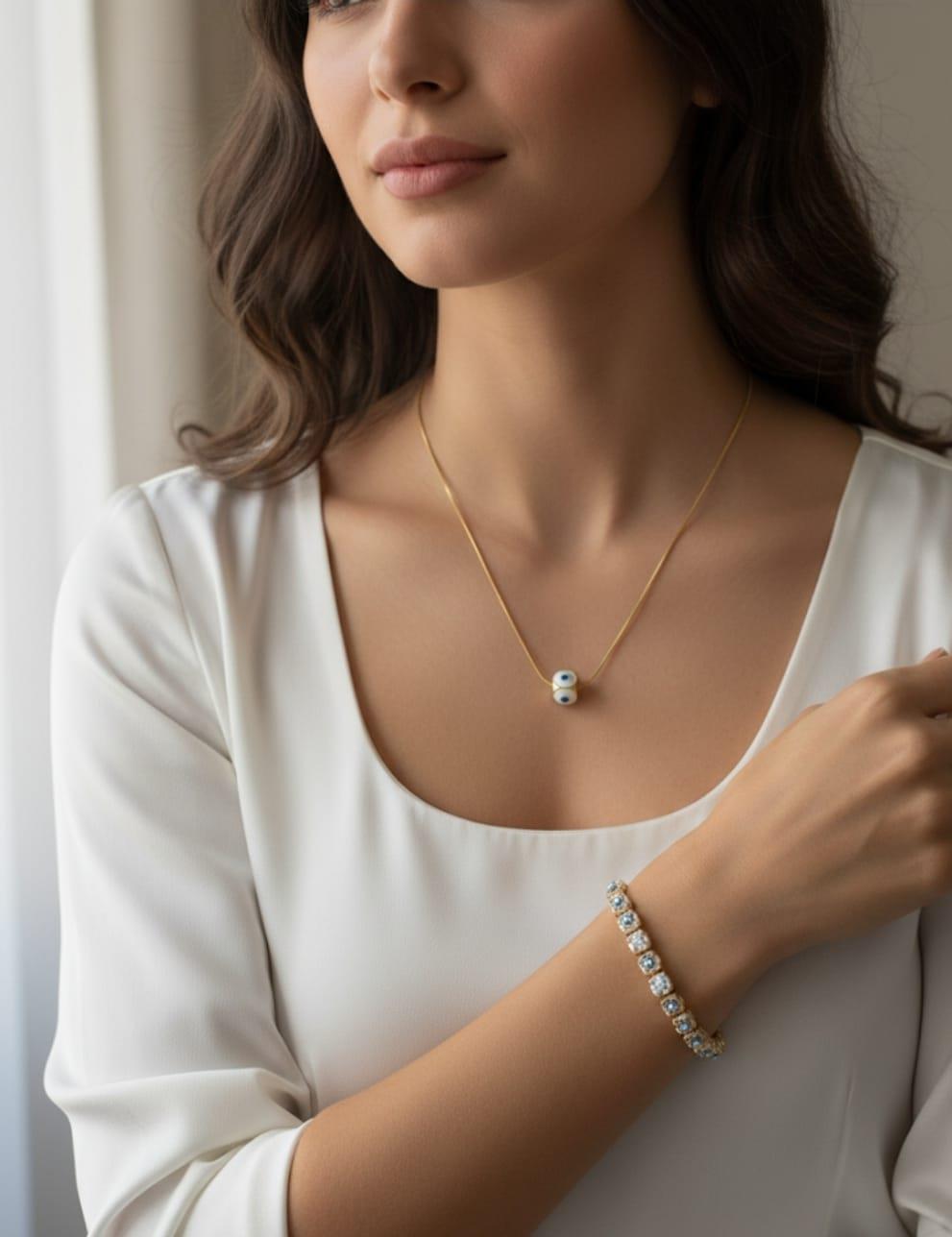 Nazar Kolye Bileklik Çelik Takı SetiNazar Kolye Bileklik Çelik Takı Seti Kararma Yapmaz, Zarif Stil