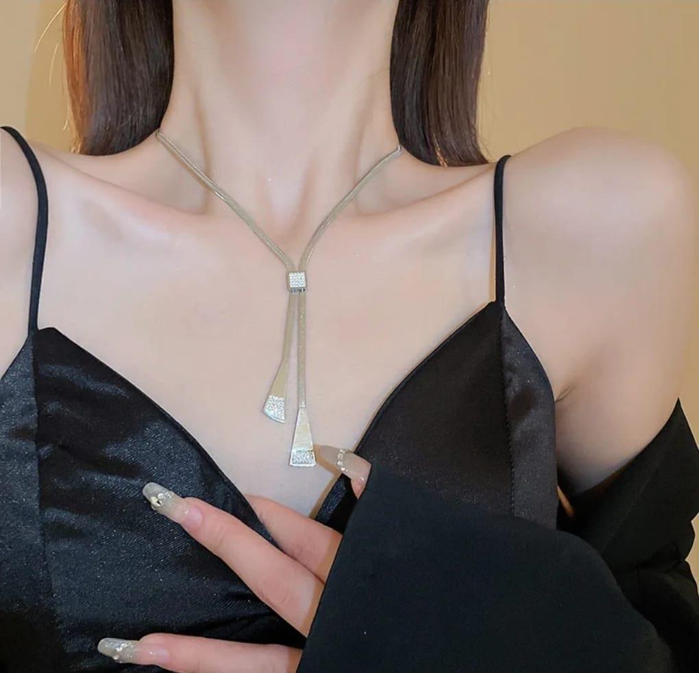 Sns202809Gümüş Rengi Çelik Kolye