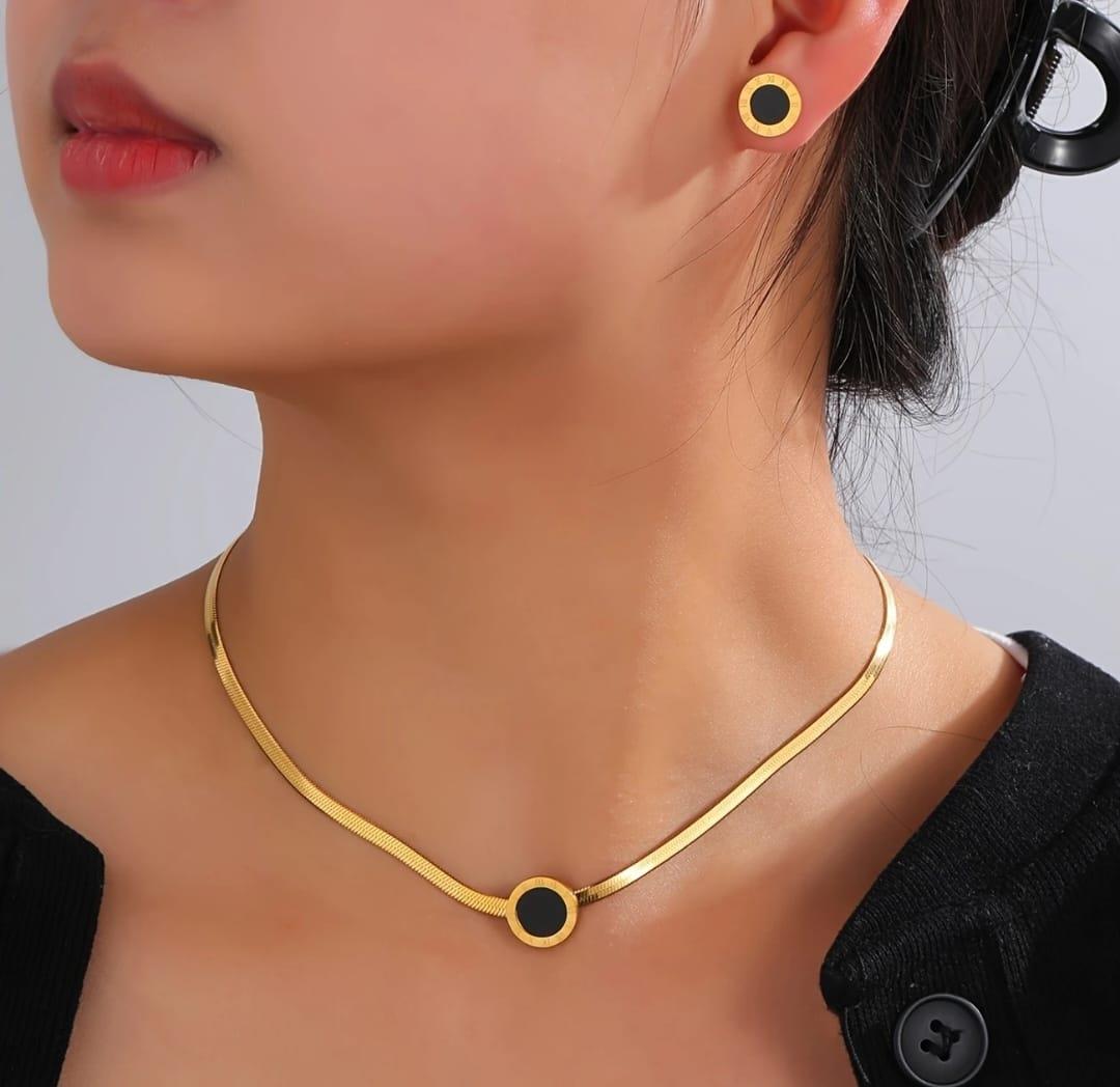 Sns50026853Marka Model Çelik Takı Seti