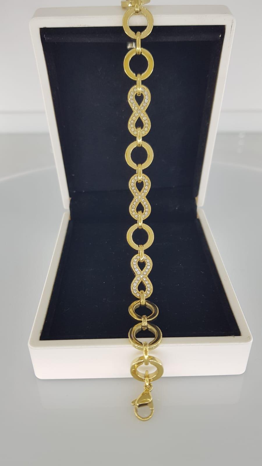 Sonsuzluk Gold Çelik BileklikSonsuzluk Gold Çelik Bileklik  kararmaz solmaz antialerjik hediye doğumgünü anneme hediye bayram takı