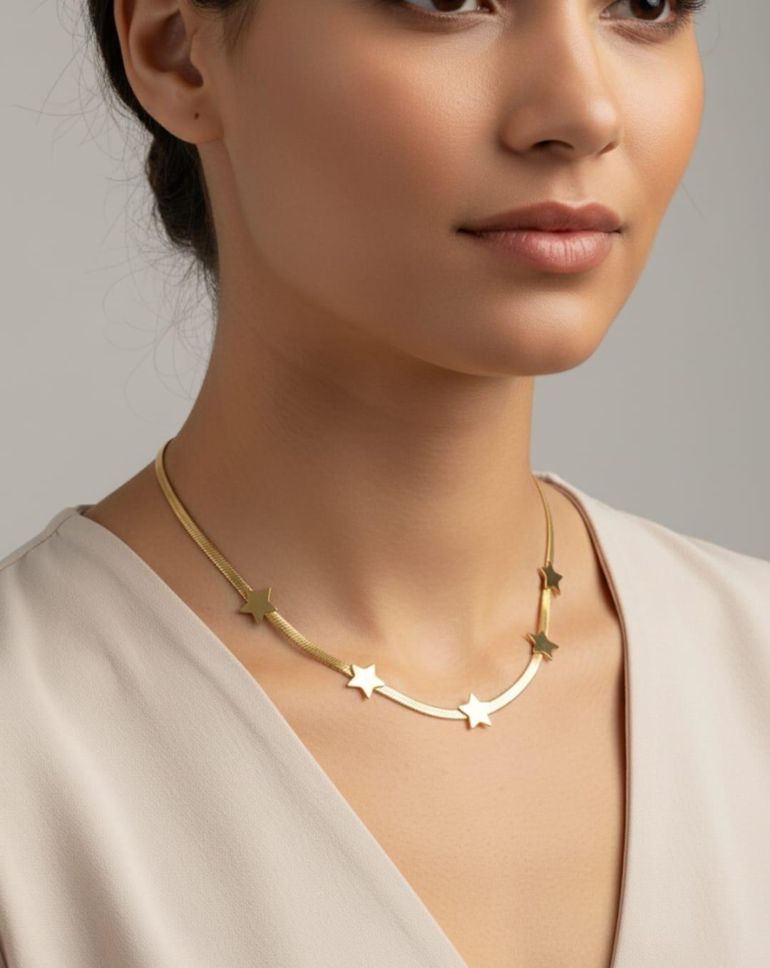 Yıldız İtalyan Gold Çelik kolyeYıldız İtalyan Gold Çelik kolye  Şık ve Zarif Çelik Takı