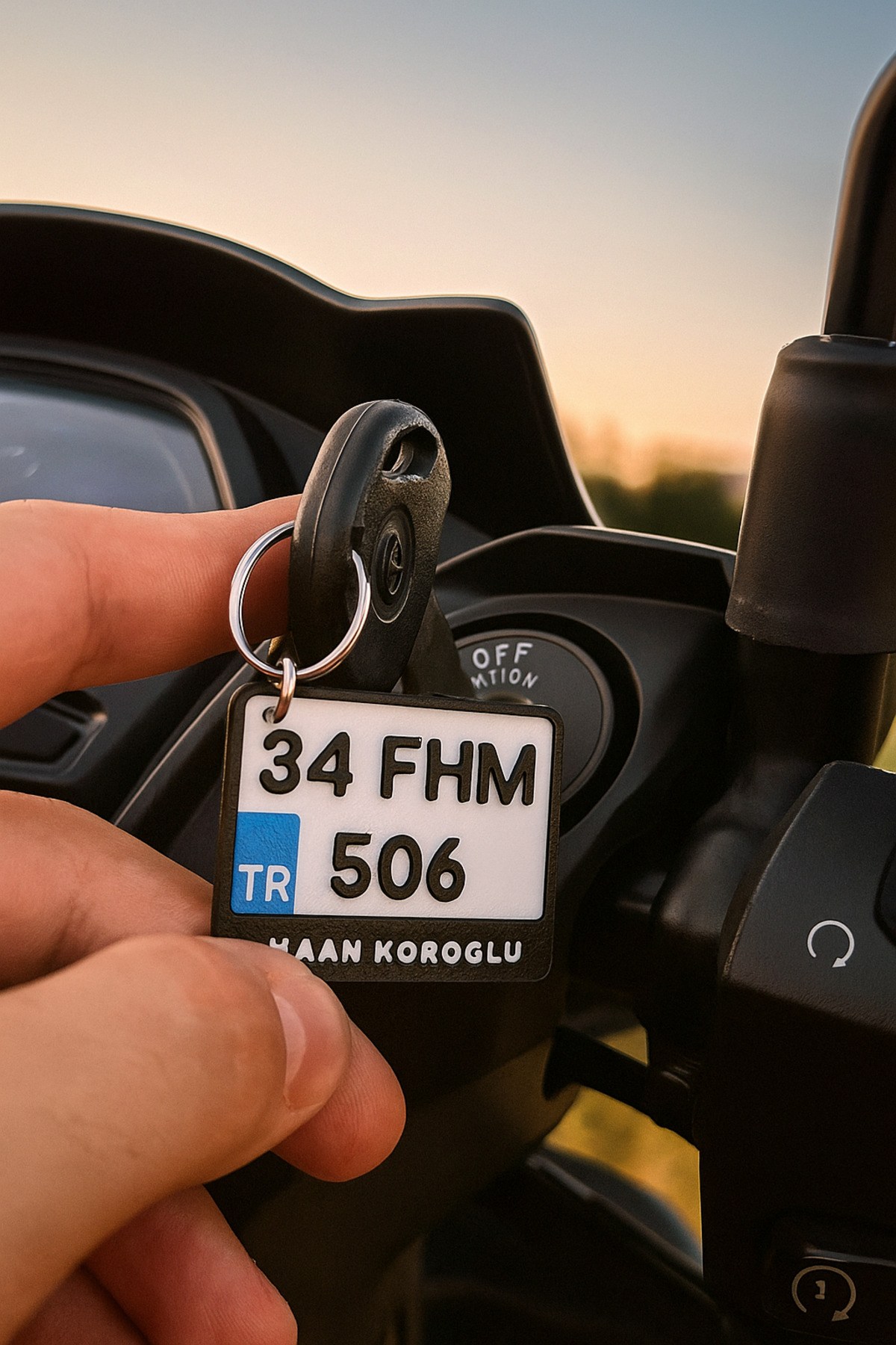 Kişiye Özel İsimli Plaka Anahtarlık - Motor Hediyesi Motor Motorsiklet Plaka Lüks Tasarım