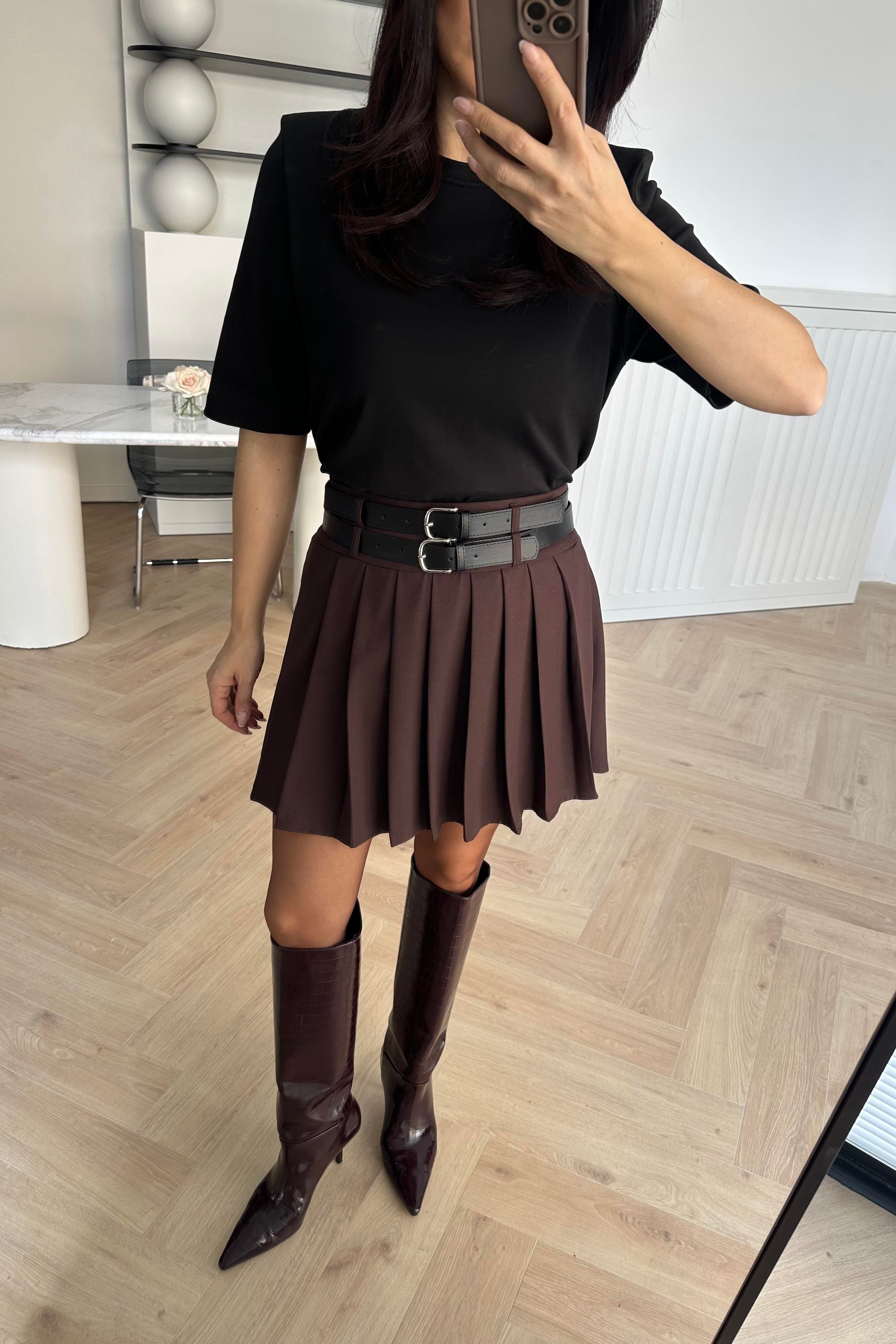 Acı Kahve Çift Kemerli Pileli Etek