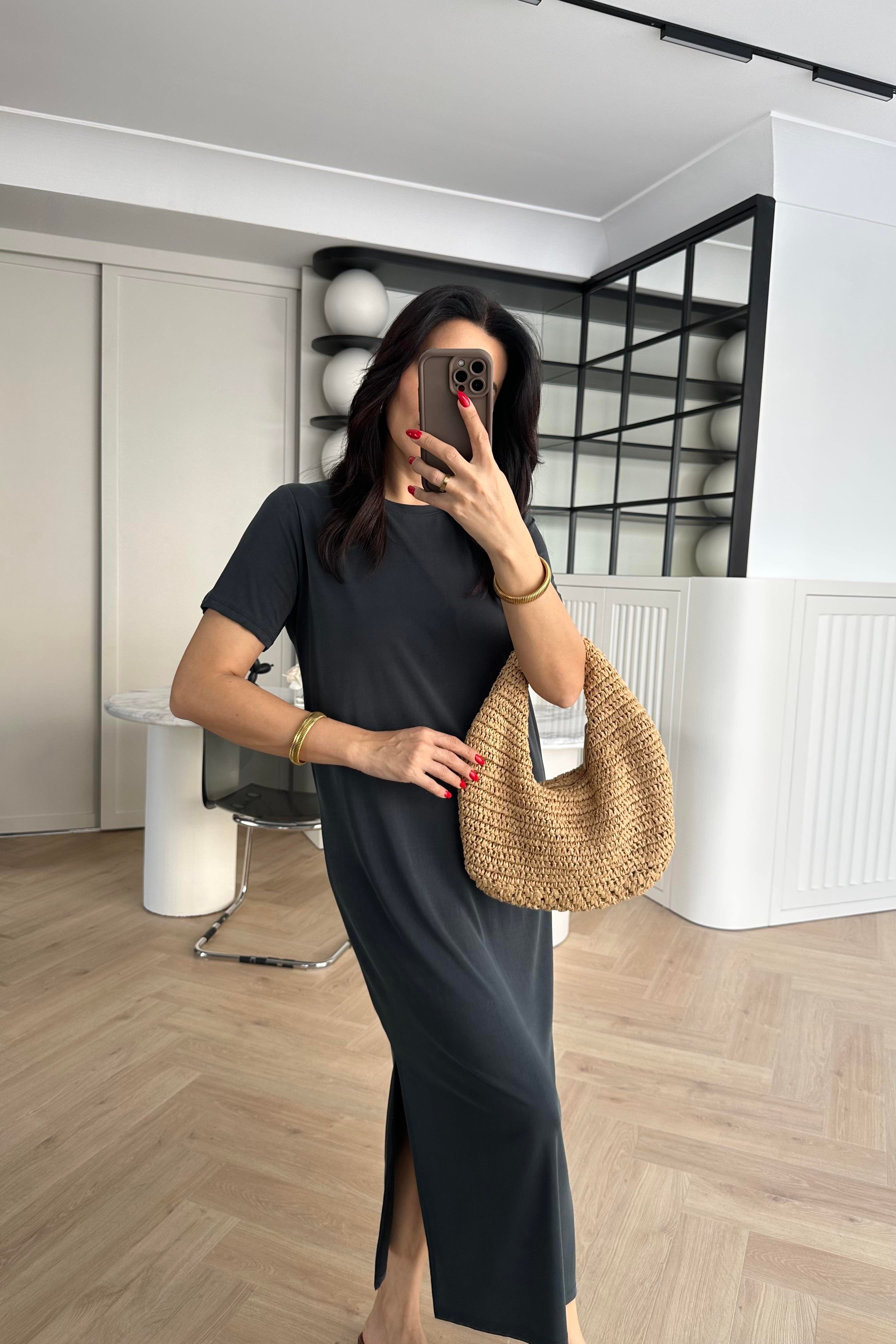 Antrasit Modal Kumaş Yırtmaçlı Basic Elbise