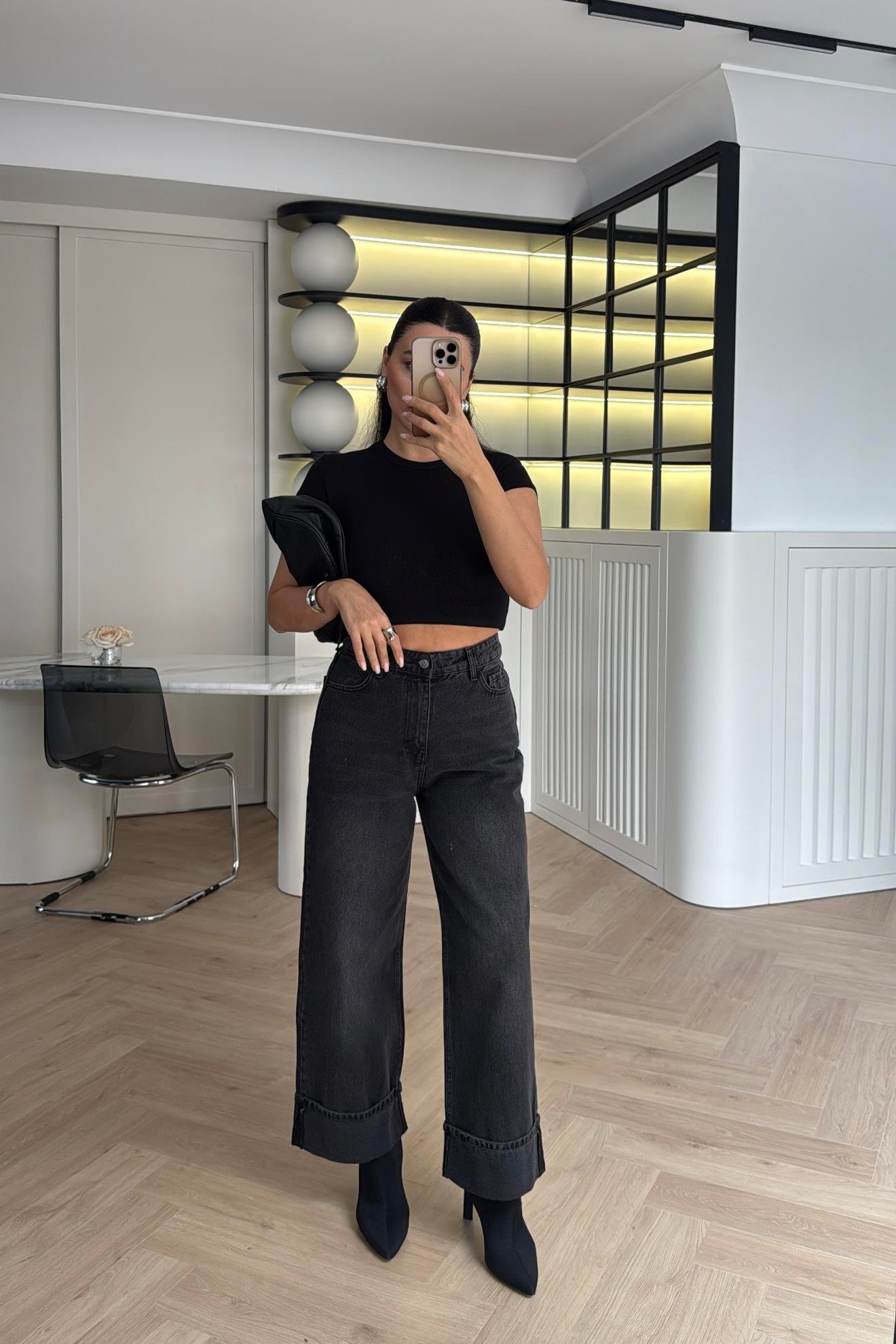 ANTRASİT PAÇASI KATLI JEAN