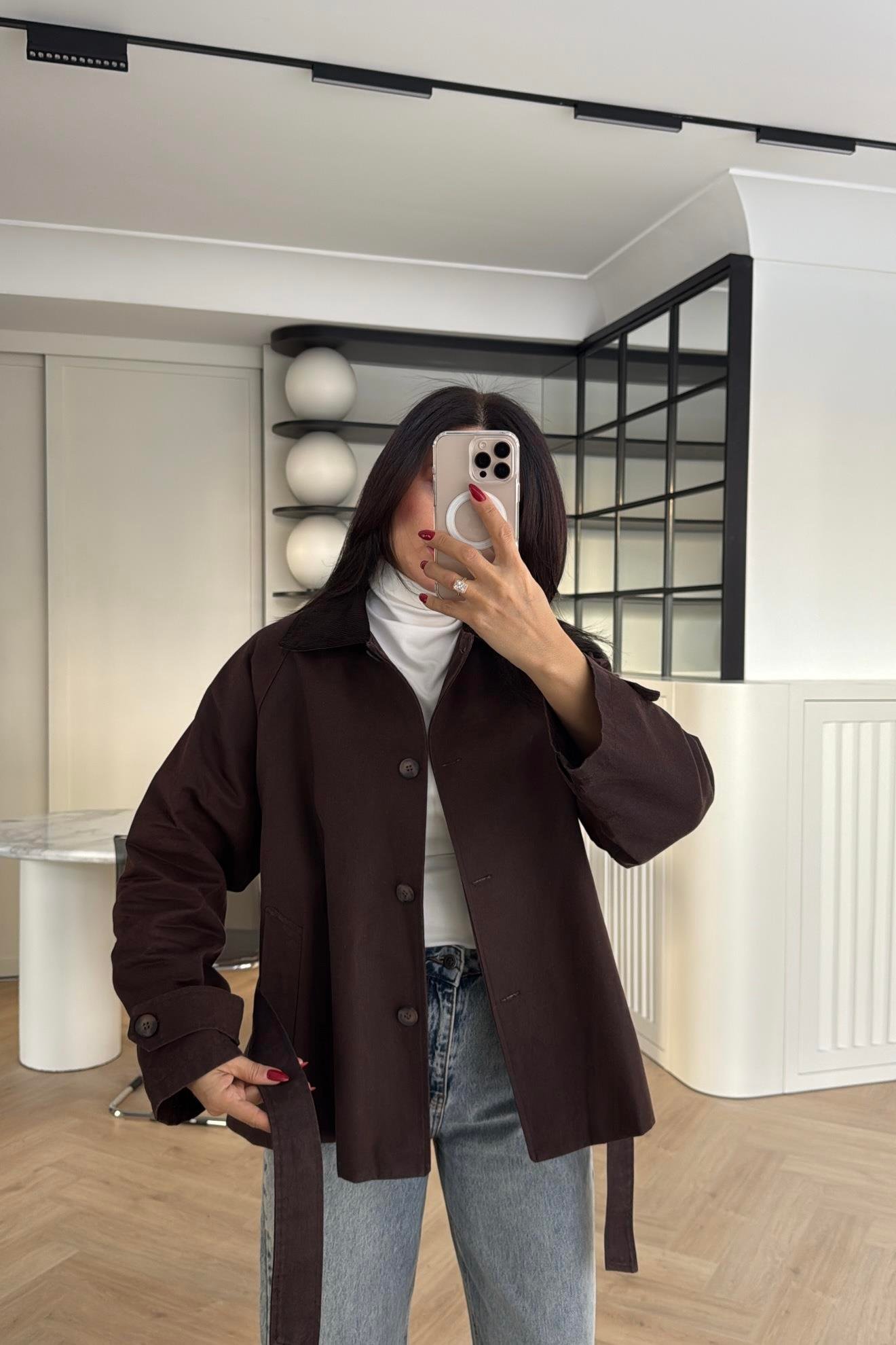 ASTARLI KADİFE YAKALI KAHVERENGİ TRENÇKOT