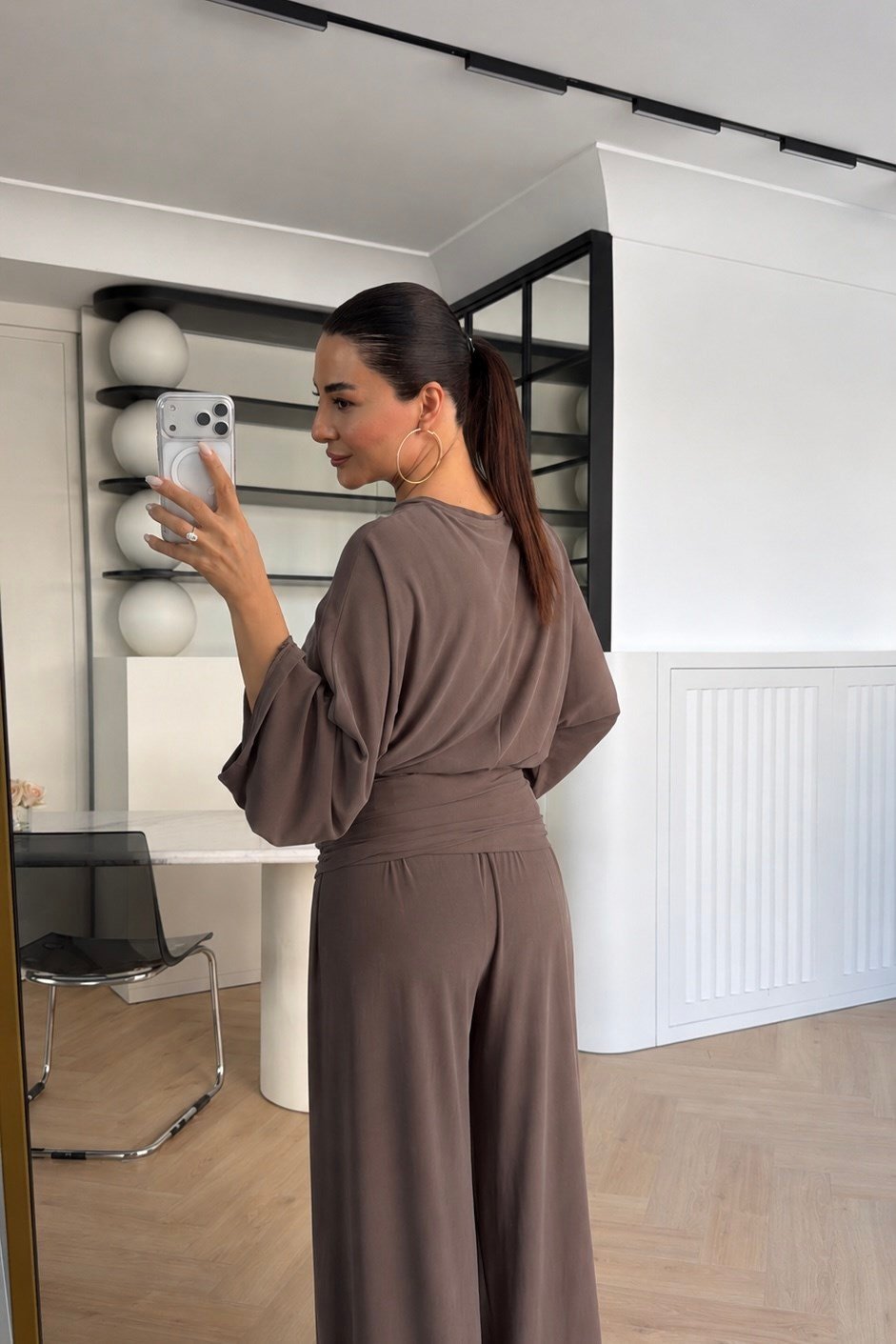 BELİ ŞALLI BLUZ PANTOLON TAKIM KAHVE 