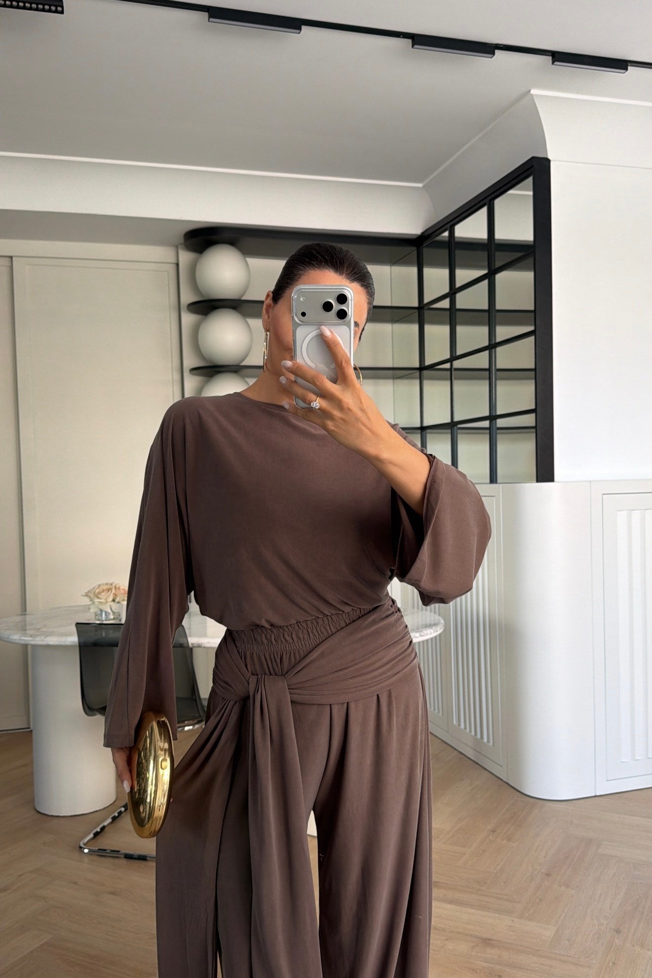 BELİ ŞALLI BLUZ PANTOLON TAKIM KAHVE 
