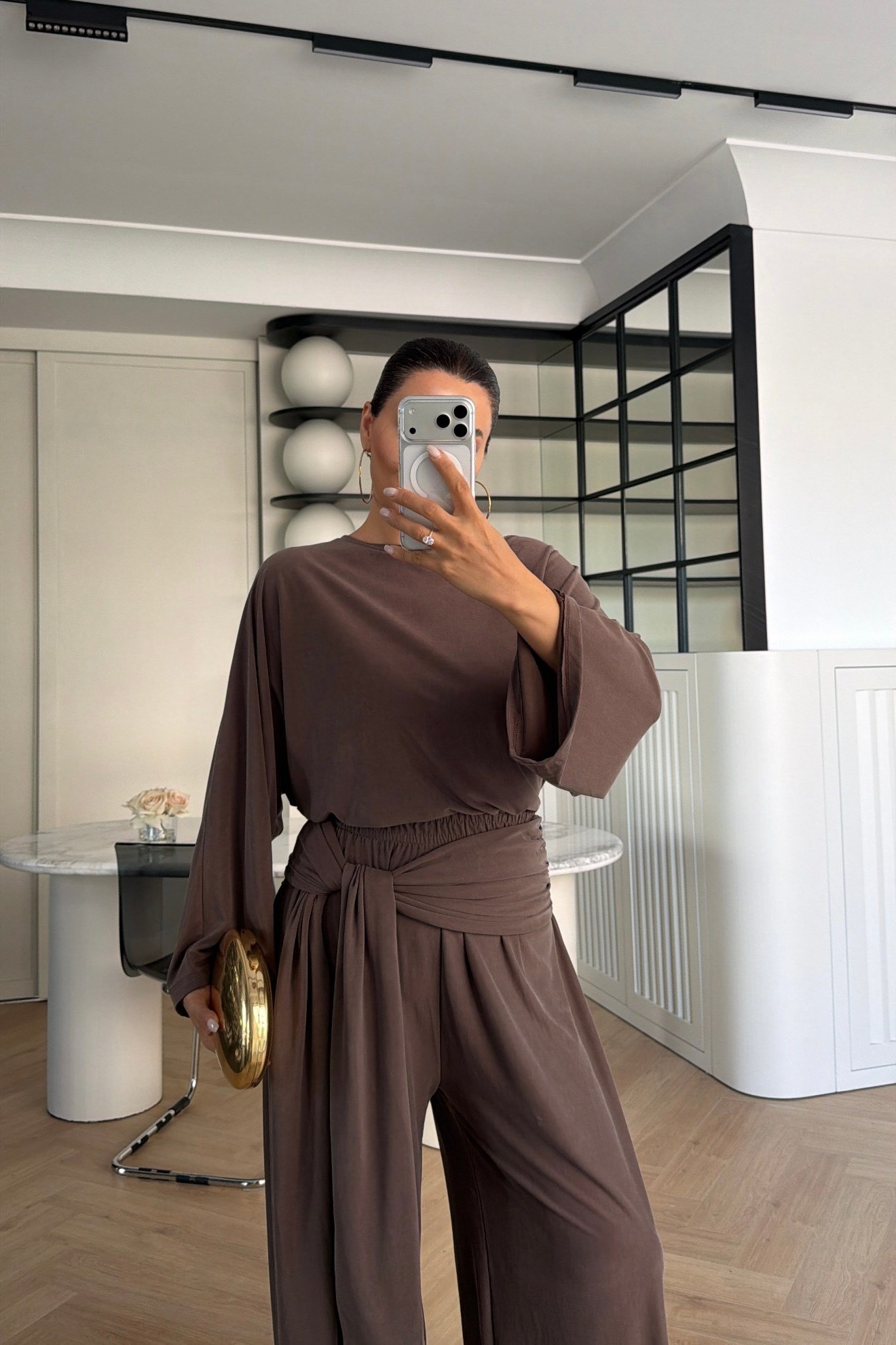 BELİ ŞALLI BLUZ PANTOLON TAKIM KAHVE 