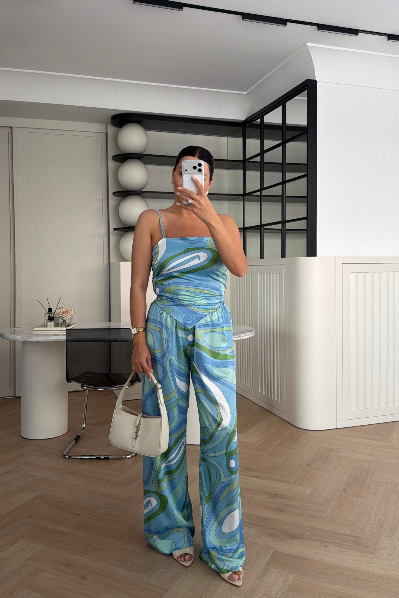 BERF DESENLİ SATEN BLUZ PANTOLON TAKIM MAVİ 
