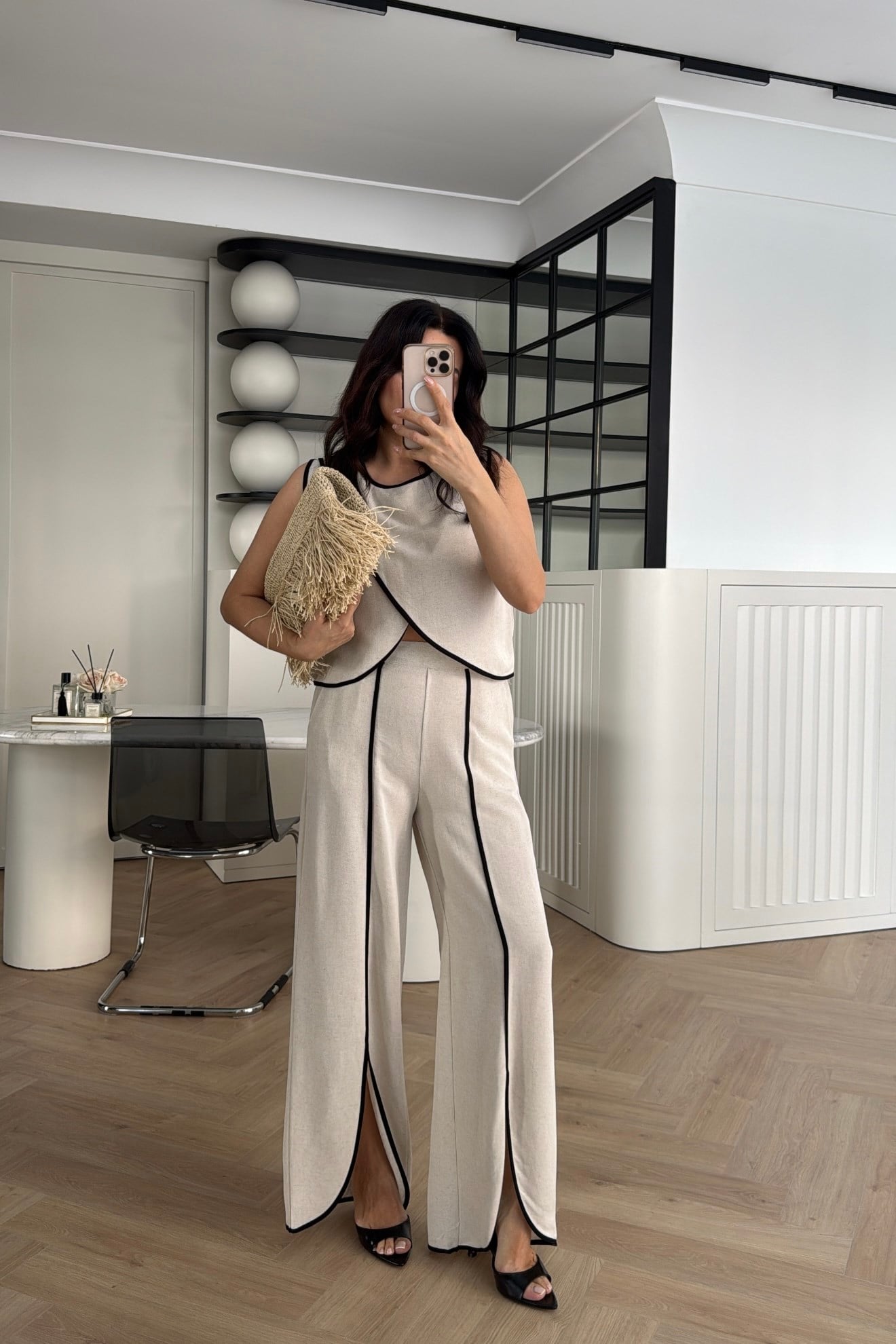 BİYE DETAYLI KETEN TAKIM BEJ 