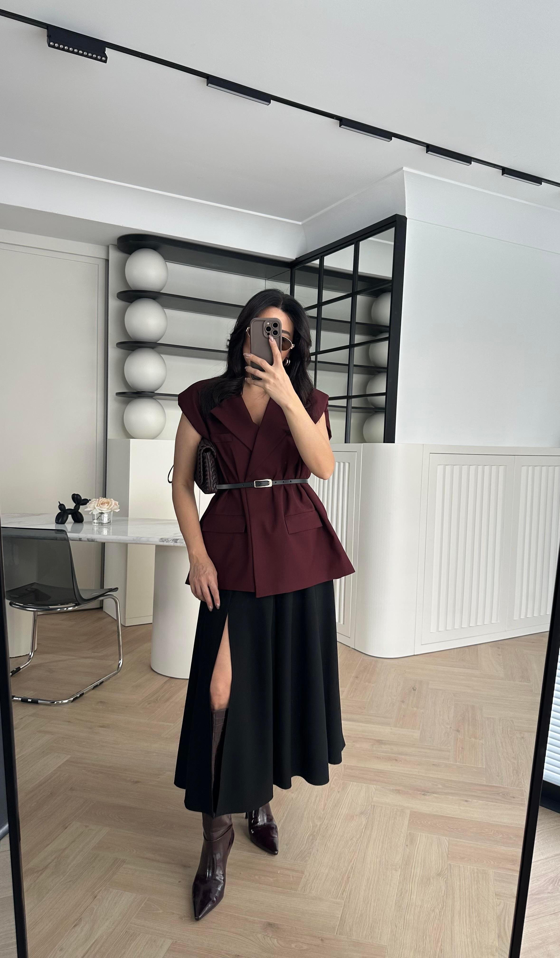 Bordo Astarlı Kemerli Vatkalı Yelek 