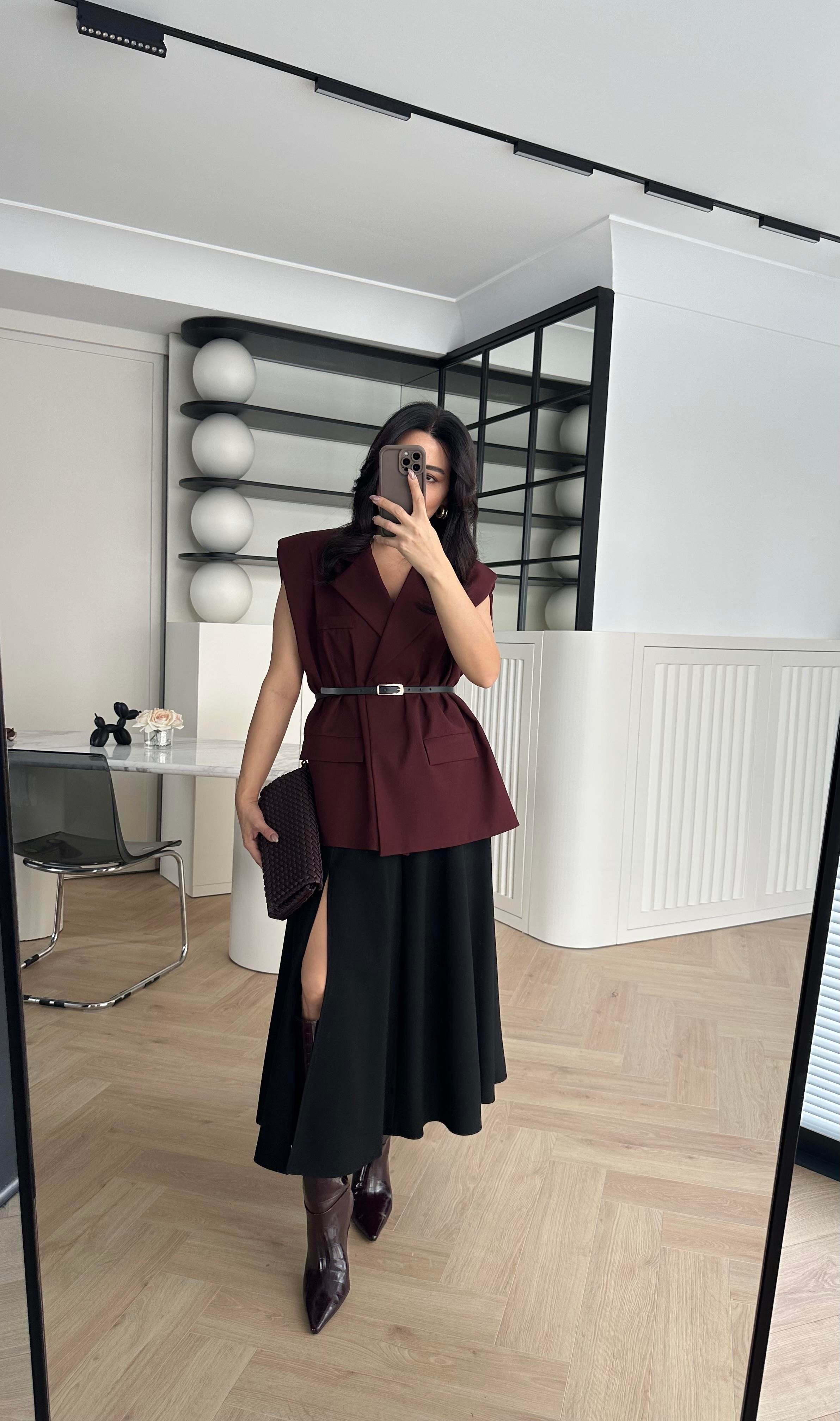 Bordo Astarlı Kemerli Vatkalı Yelek 