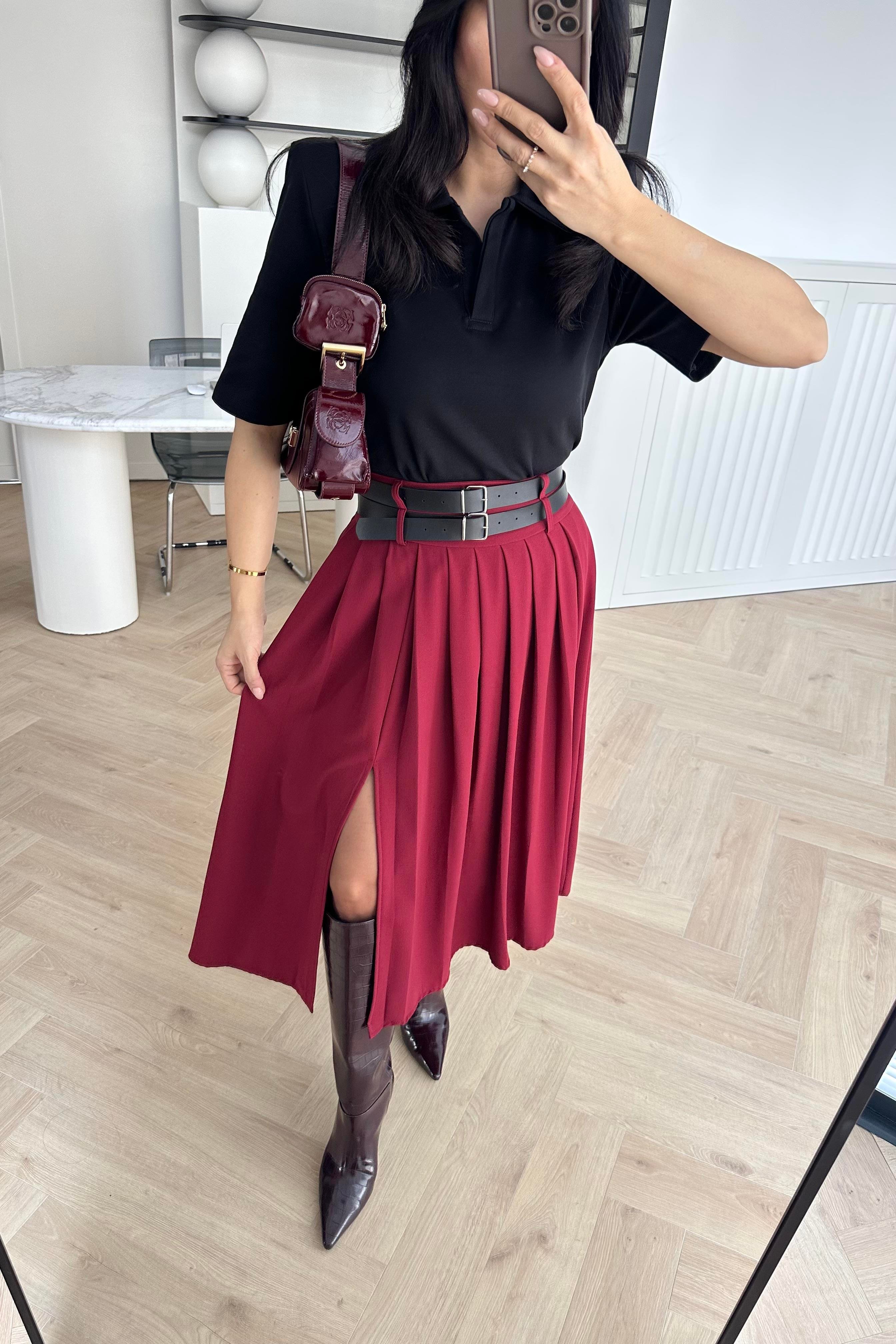 Bordo Çift Kemerli Yırtmaçlı Uzun Etek