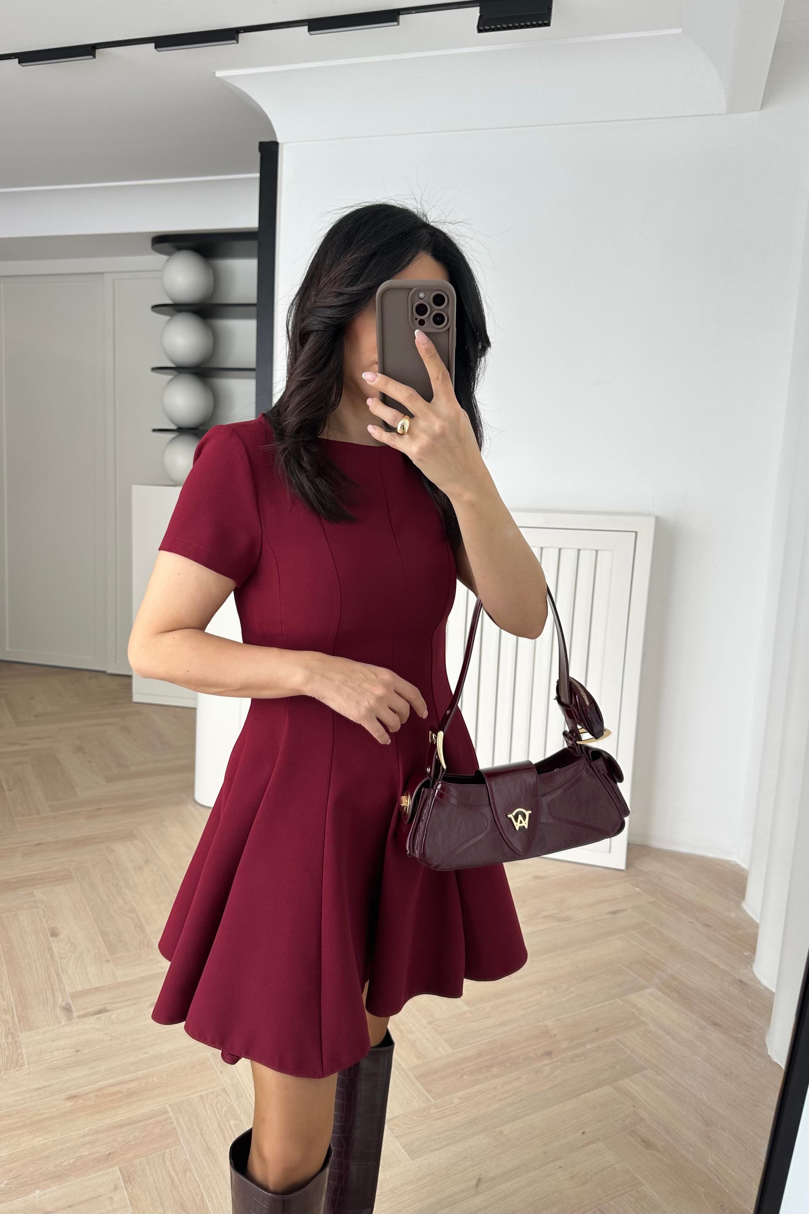 Bordo Volanlı Kısa Elbise