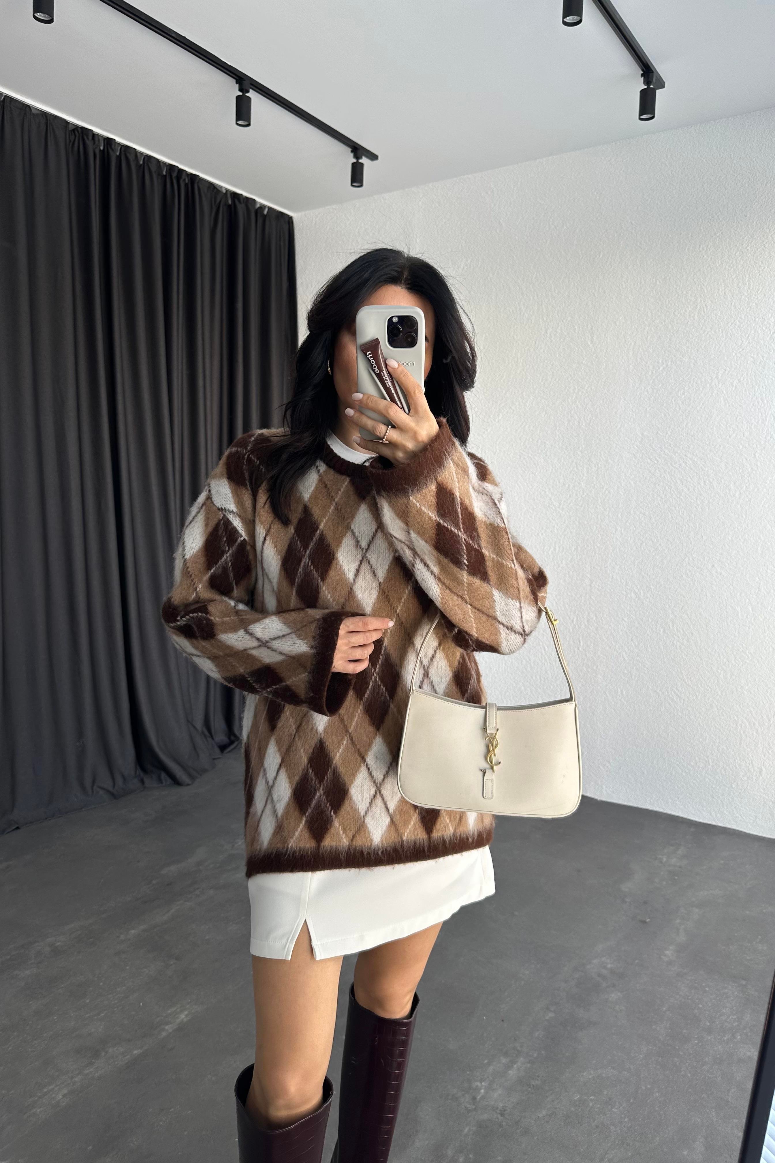 Camel Renk Baklava Desen Şardonlu Kazak