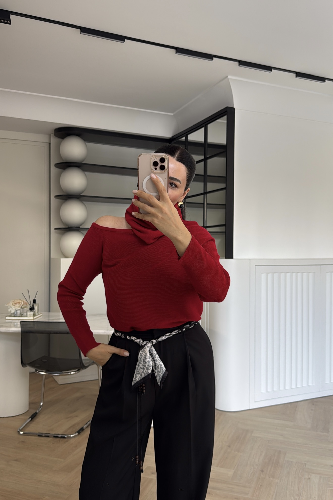 DEGAJE YAKA BOYUNLUKLU KAZAK KIRMIZI 