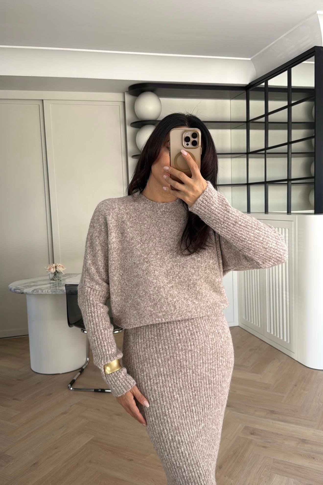 DİLVİN TRİKO ELBİSE 