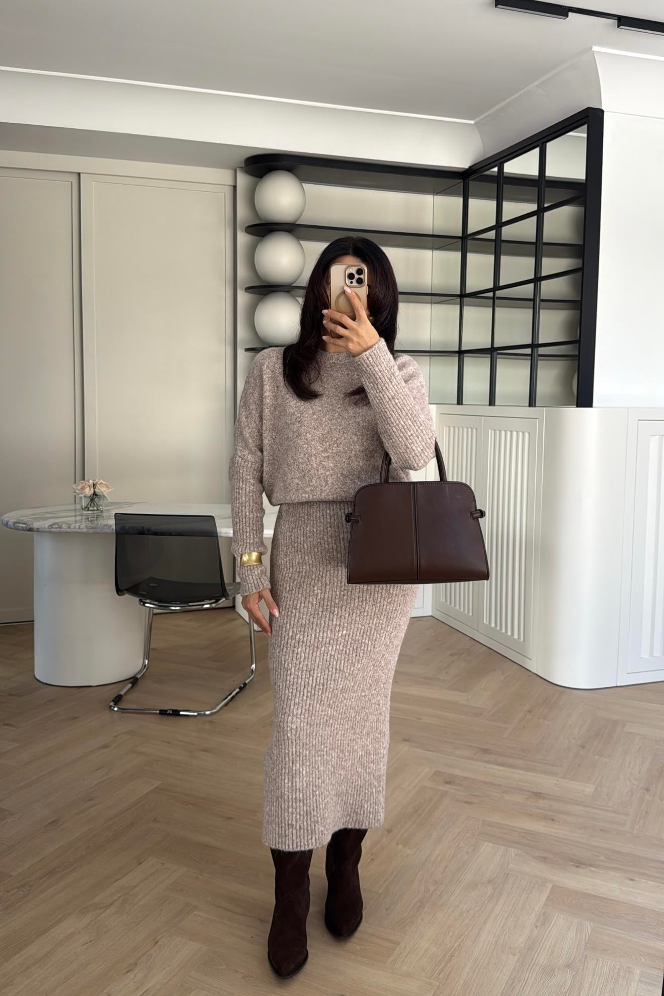 DİLVİN TRİKO ELBİSE 