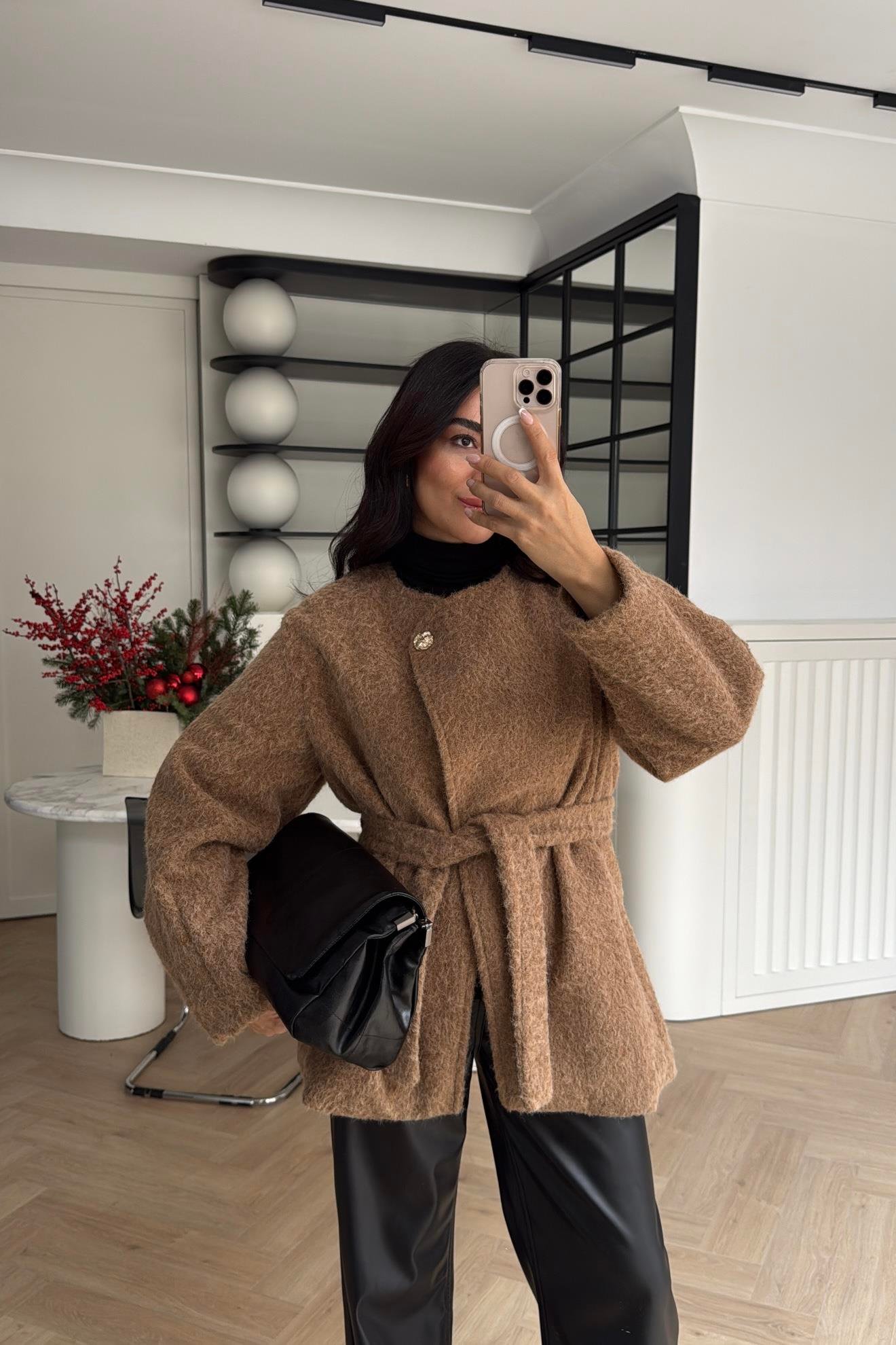 DÜĞME DETAYLI PELUŞ CEKET CAMEL İNDİGO