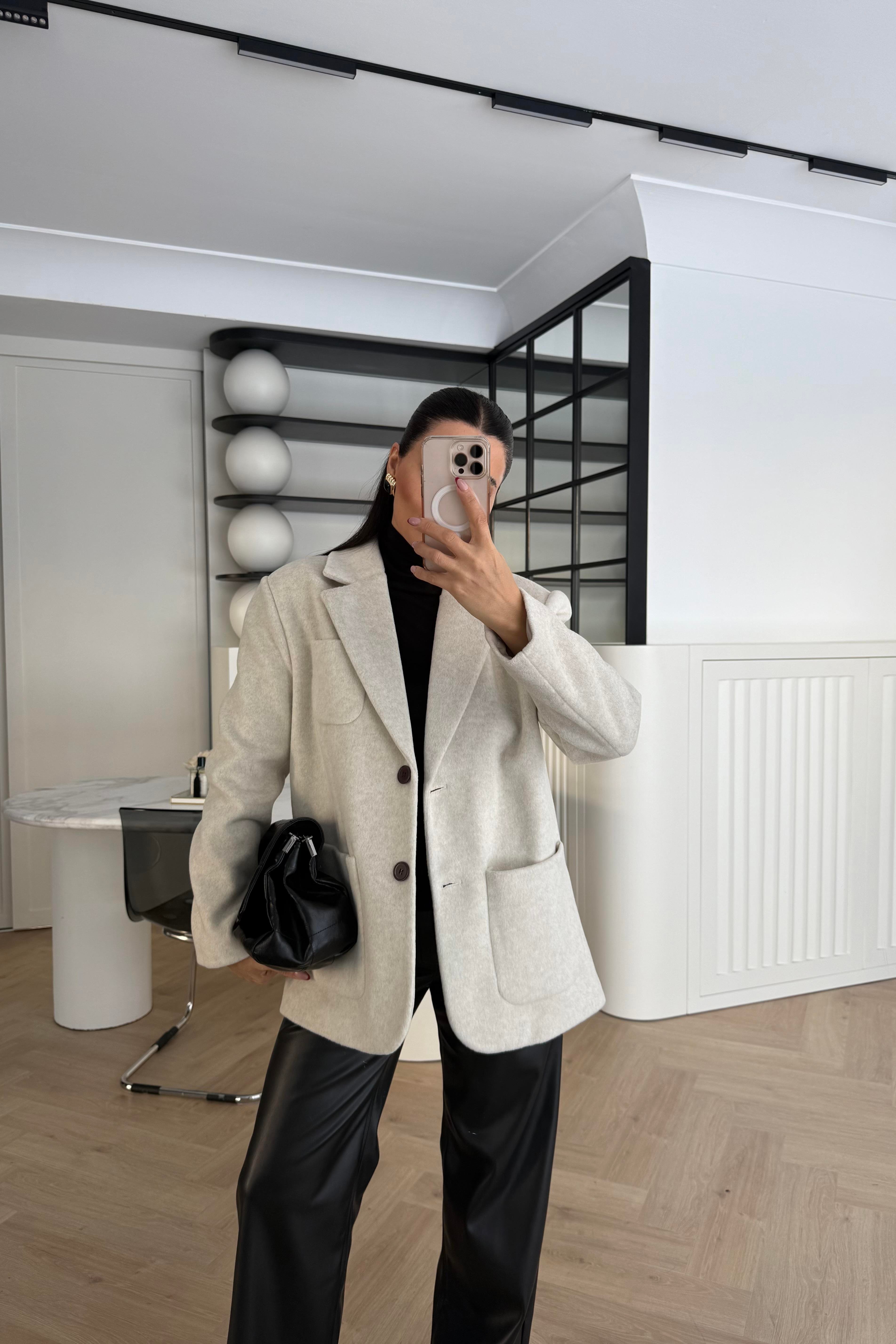 DÜĞMELİ KAŞE BLAZER CEKET EKRU