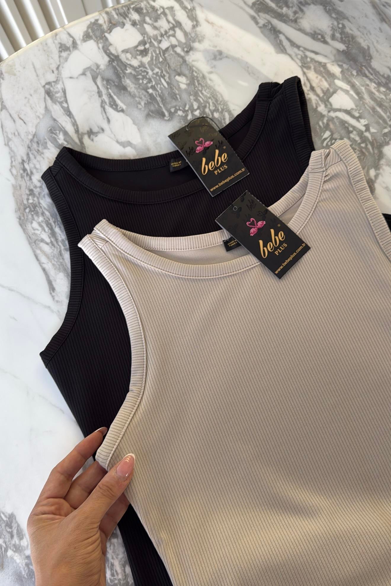 EKRU FİTİLLİ ÇELİK ÖRME KOLSUZ BASİC ELBİSE