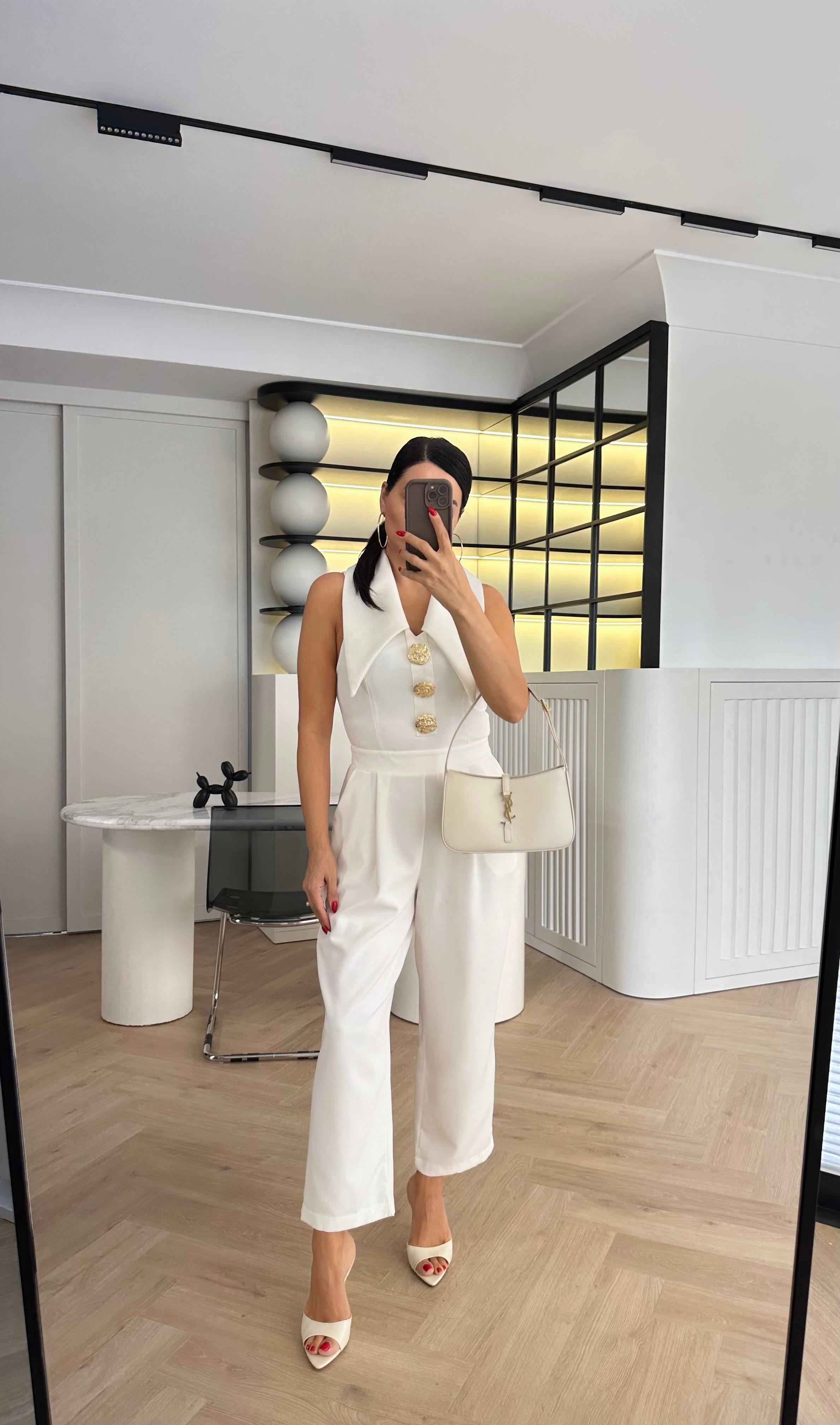 Ekru Gold Düğme Detaylı Tasarım Tulum 