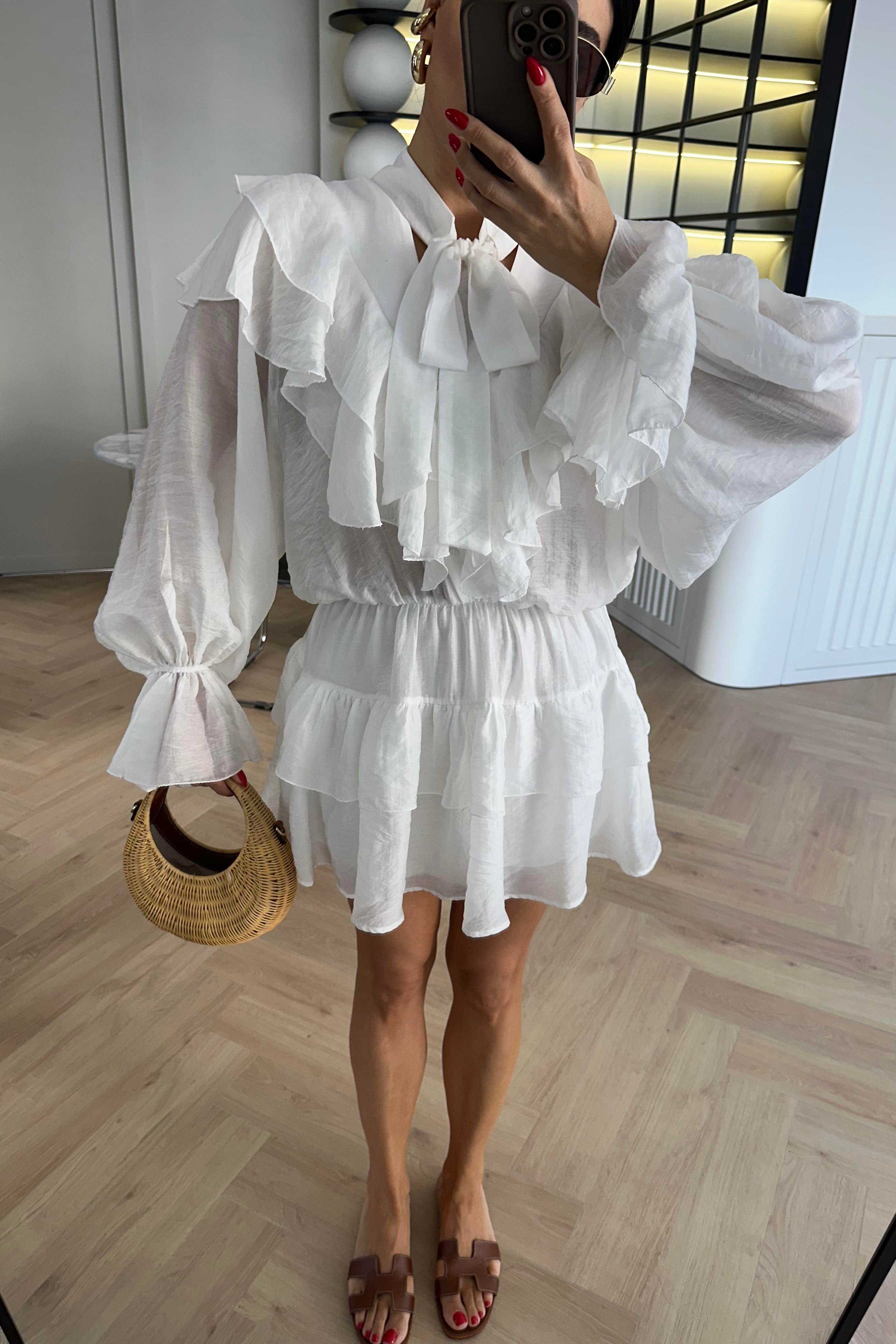 Ekru Katlı Şifon Elbise