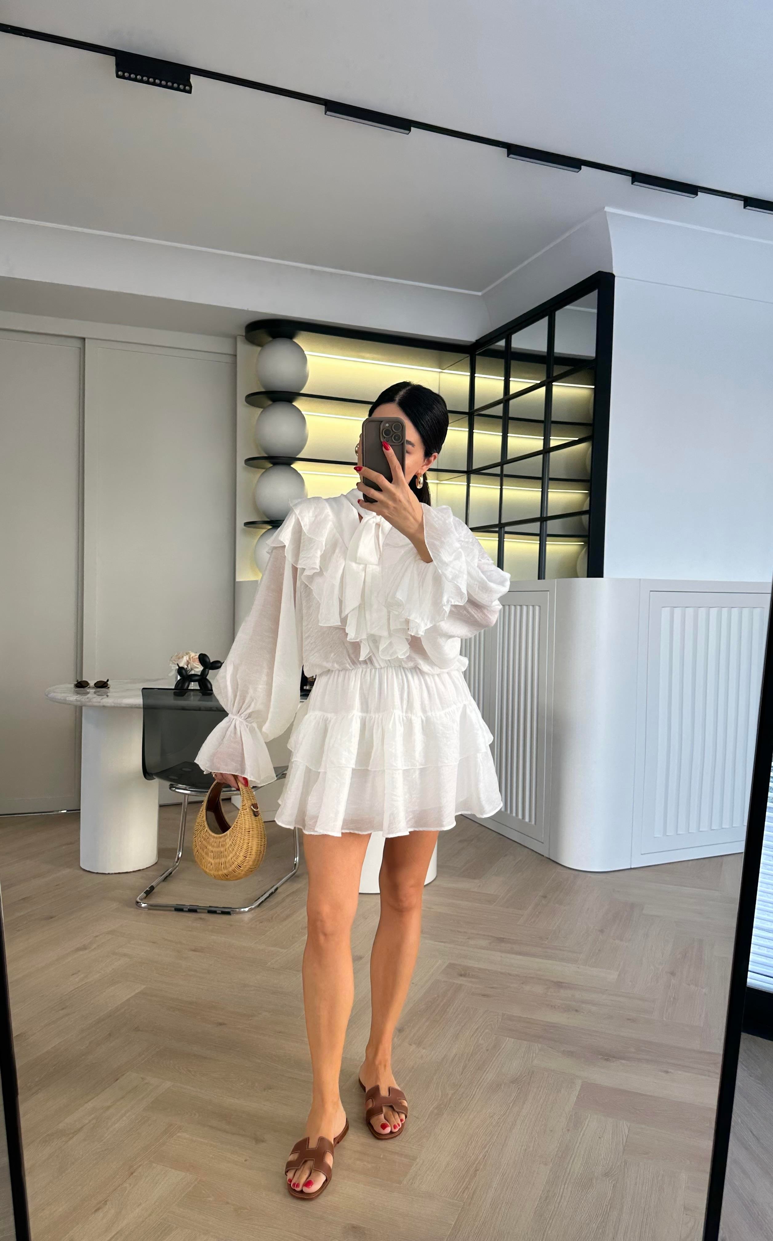 Ekru Katlı Şifon Elbise