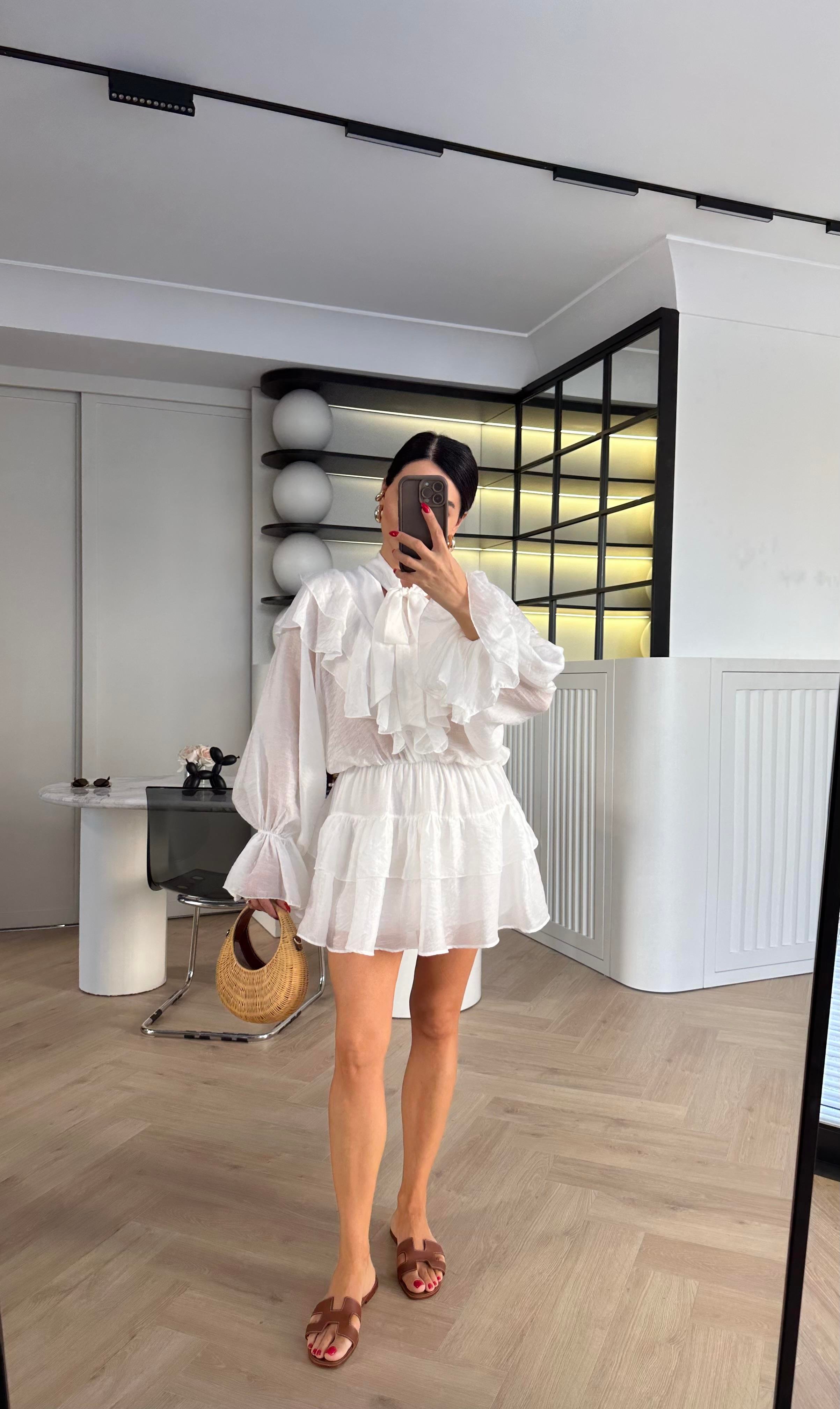 Ekru Katlı Şifon Elbise