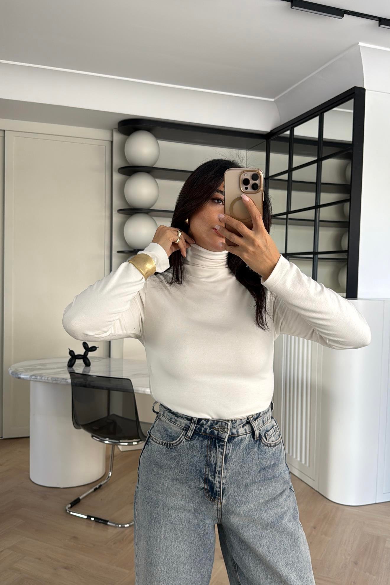 EKRU MASSİMO MODEL BALIKÇI YAKA MODAL BLUZ