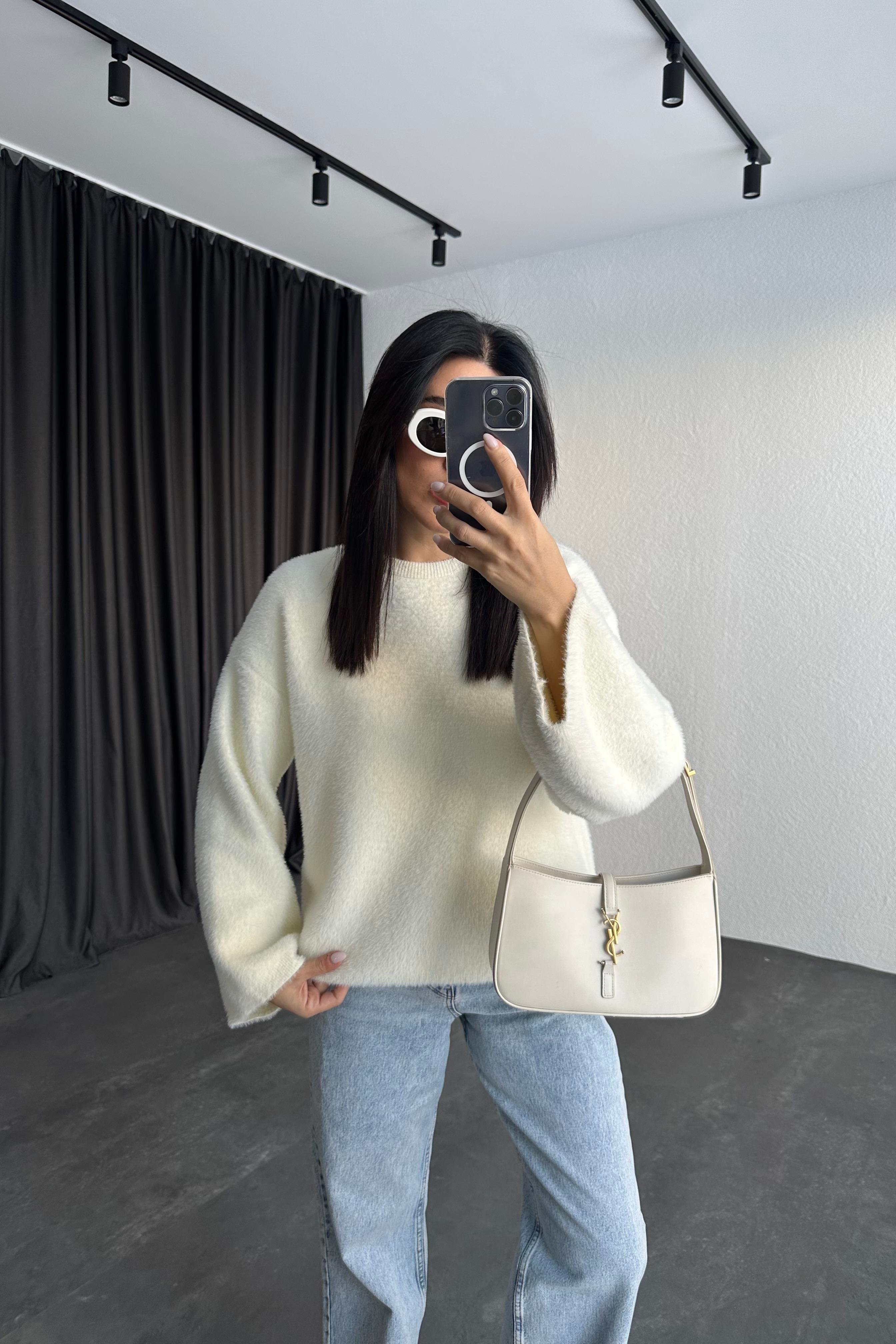 Ekru Sakallı İplik Yumoş Massimo Kazak