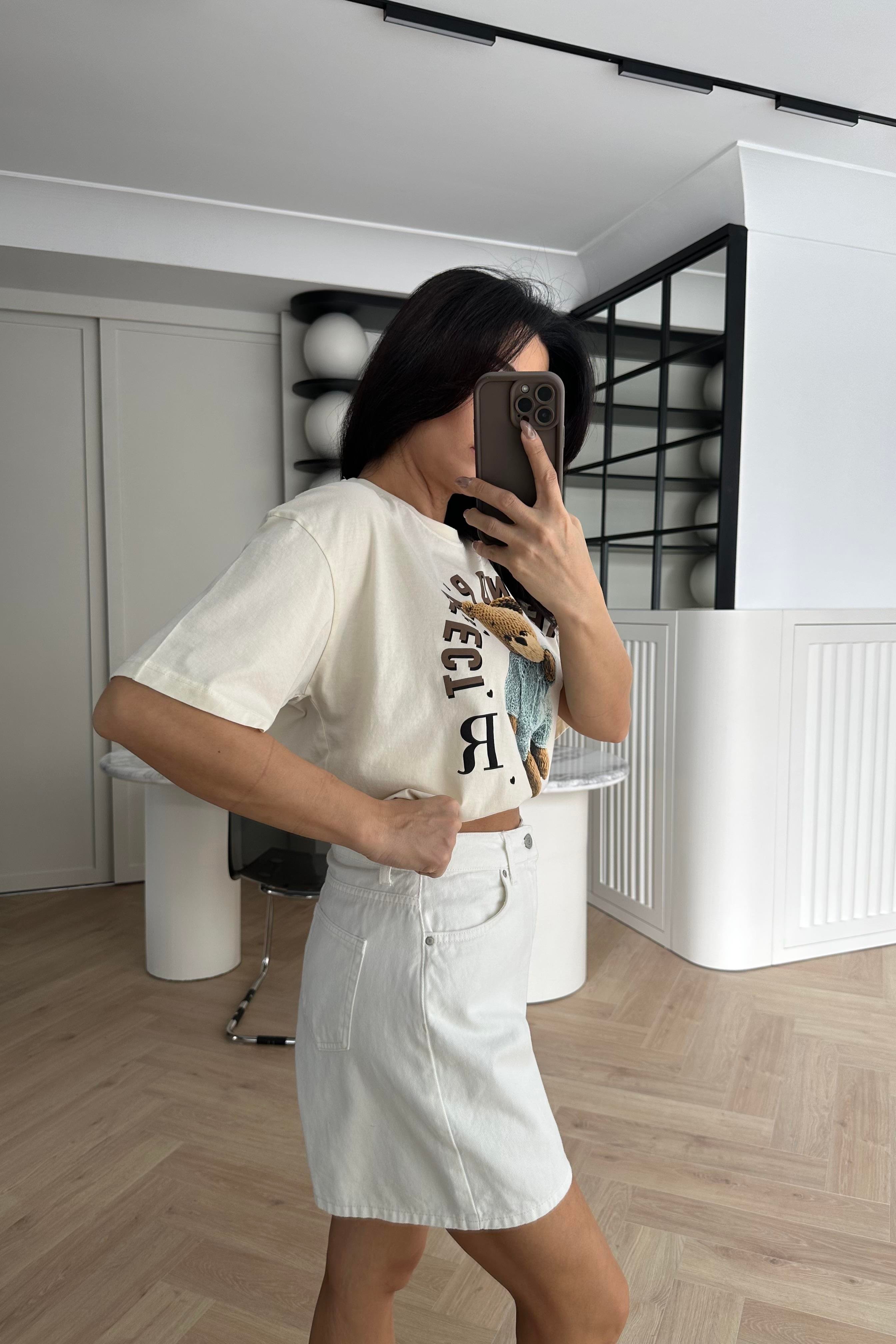 Ekru Şehir Boy Mom Şort