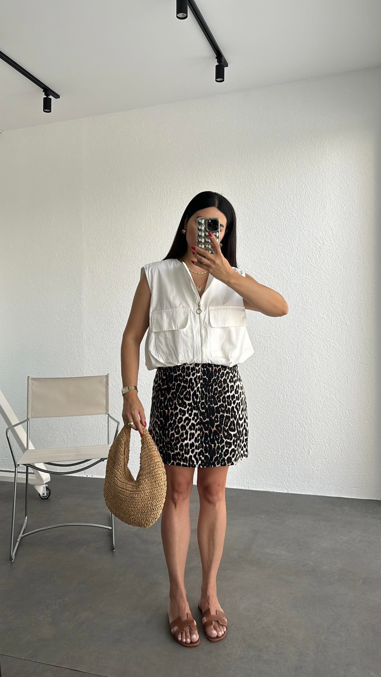 Fermuarlı Astarlı Tasarım Yelek Ekru 