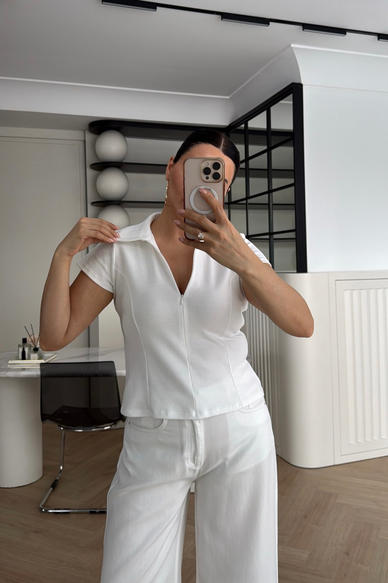 FERMUARLI POLO YAKA BASİC TİŞÖRT EKRU