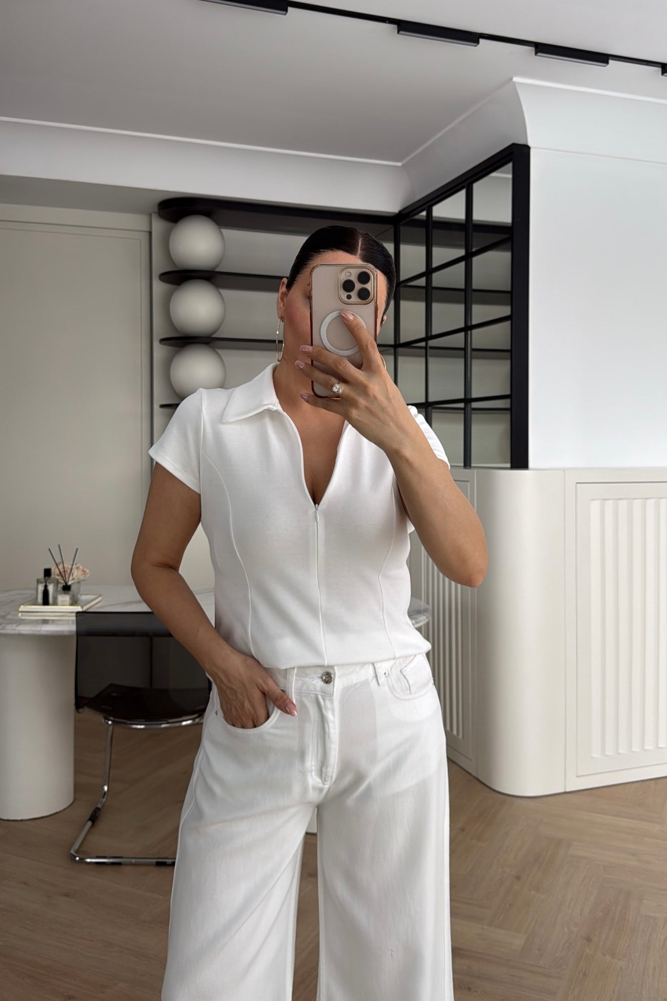 FERMUARLI POLO YAKA BASİC TİŞÖRT EKRU