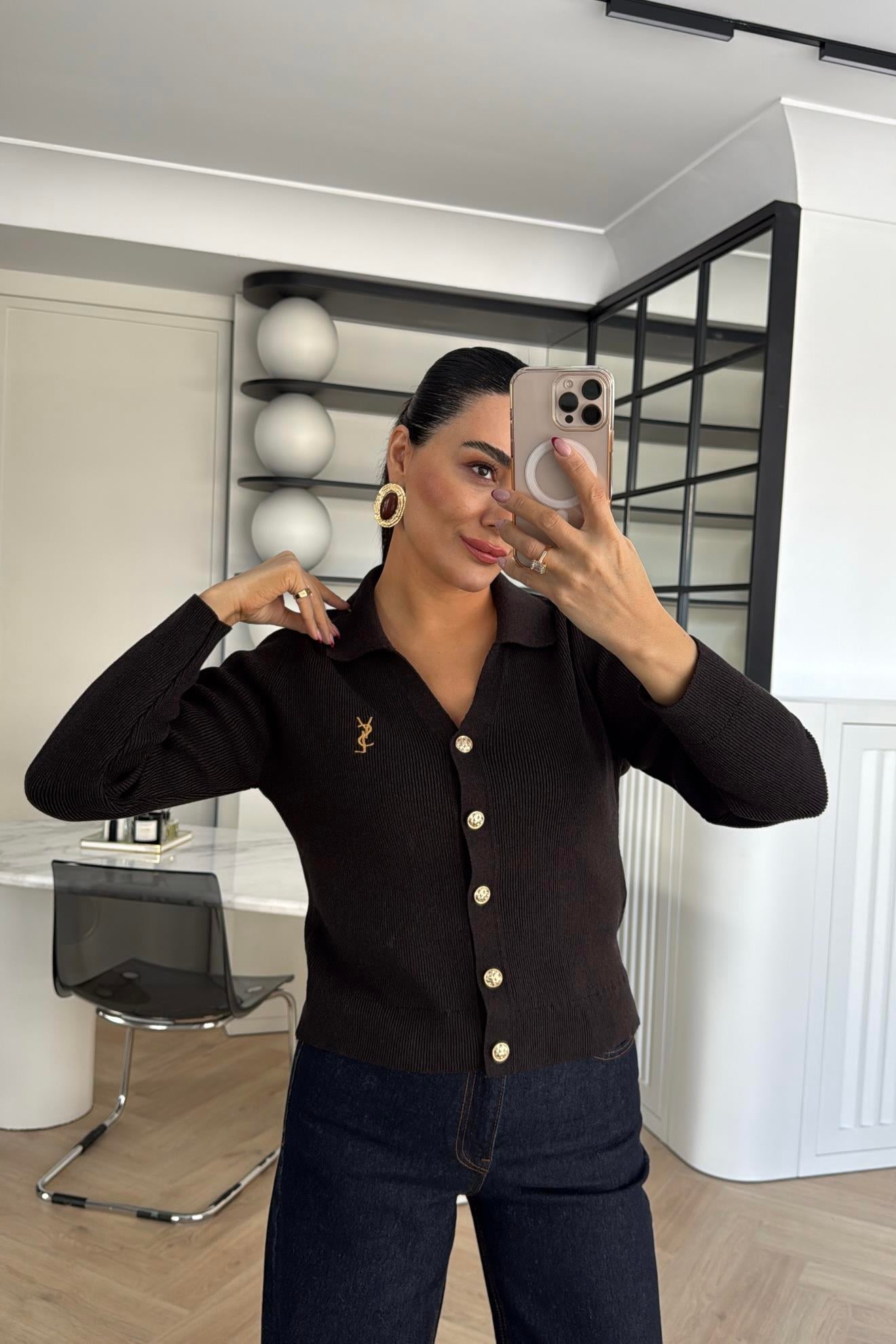 GOLD DÜĞMELİ MARKA MODEL HIRKA KAHVE