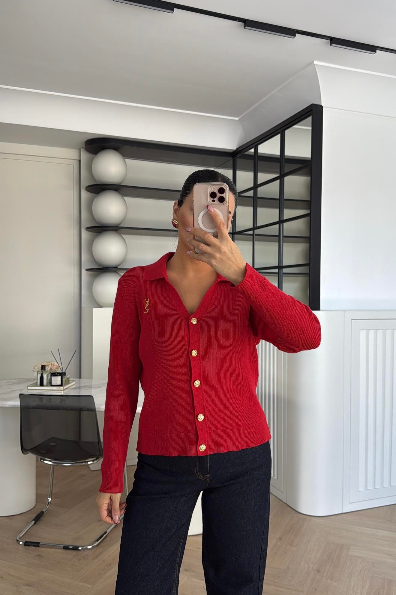 GOLD DÜĞMELİ MARKA MODEL HIRKA KIRMIZI 