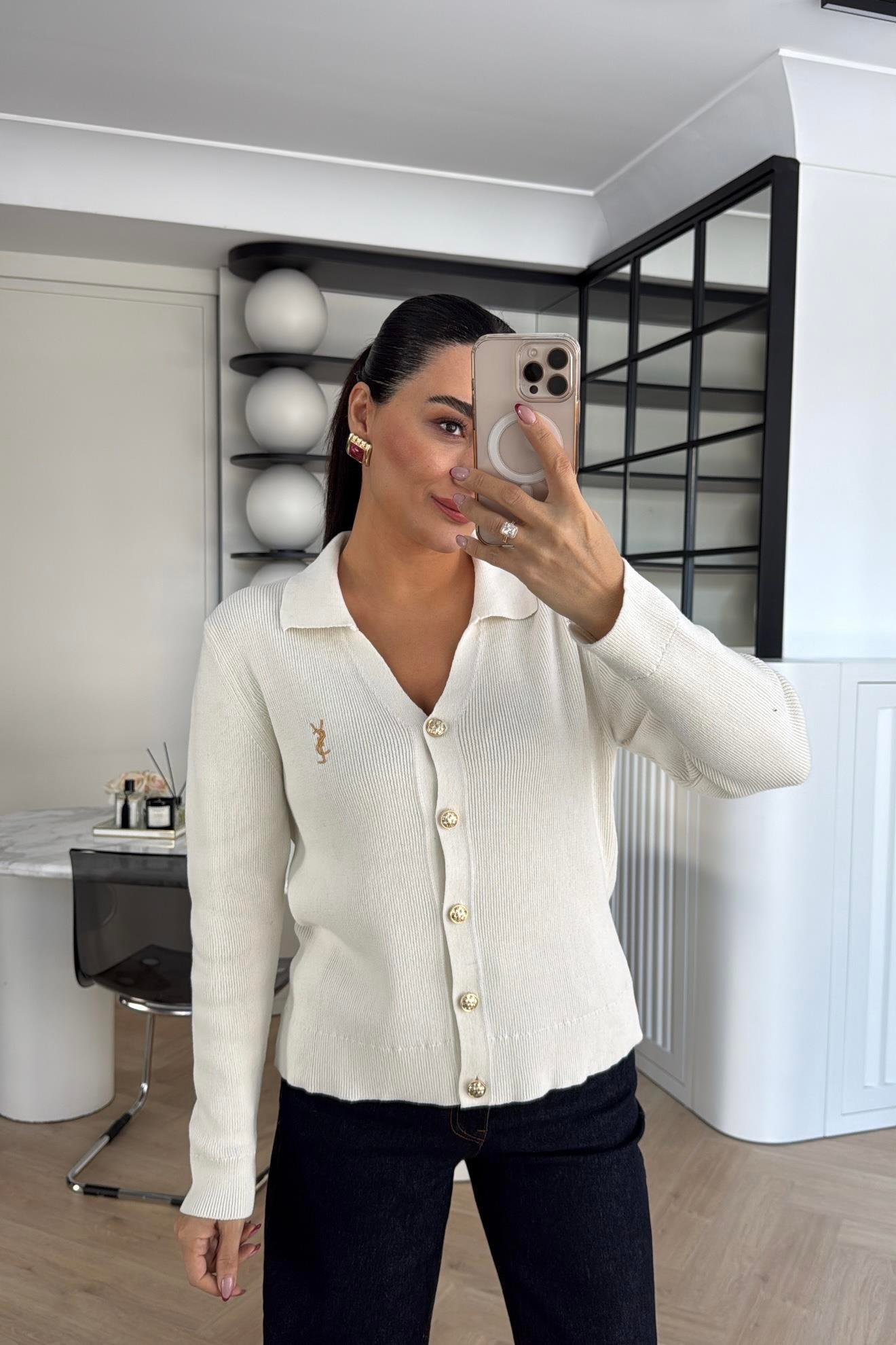 GOLD DÜĞMELİ MARKA MODEL HIRKA SİYAH 
